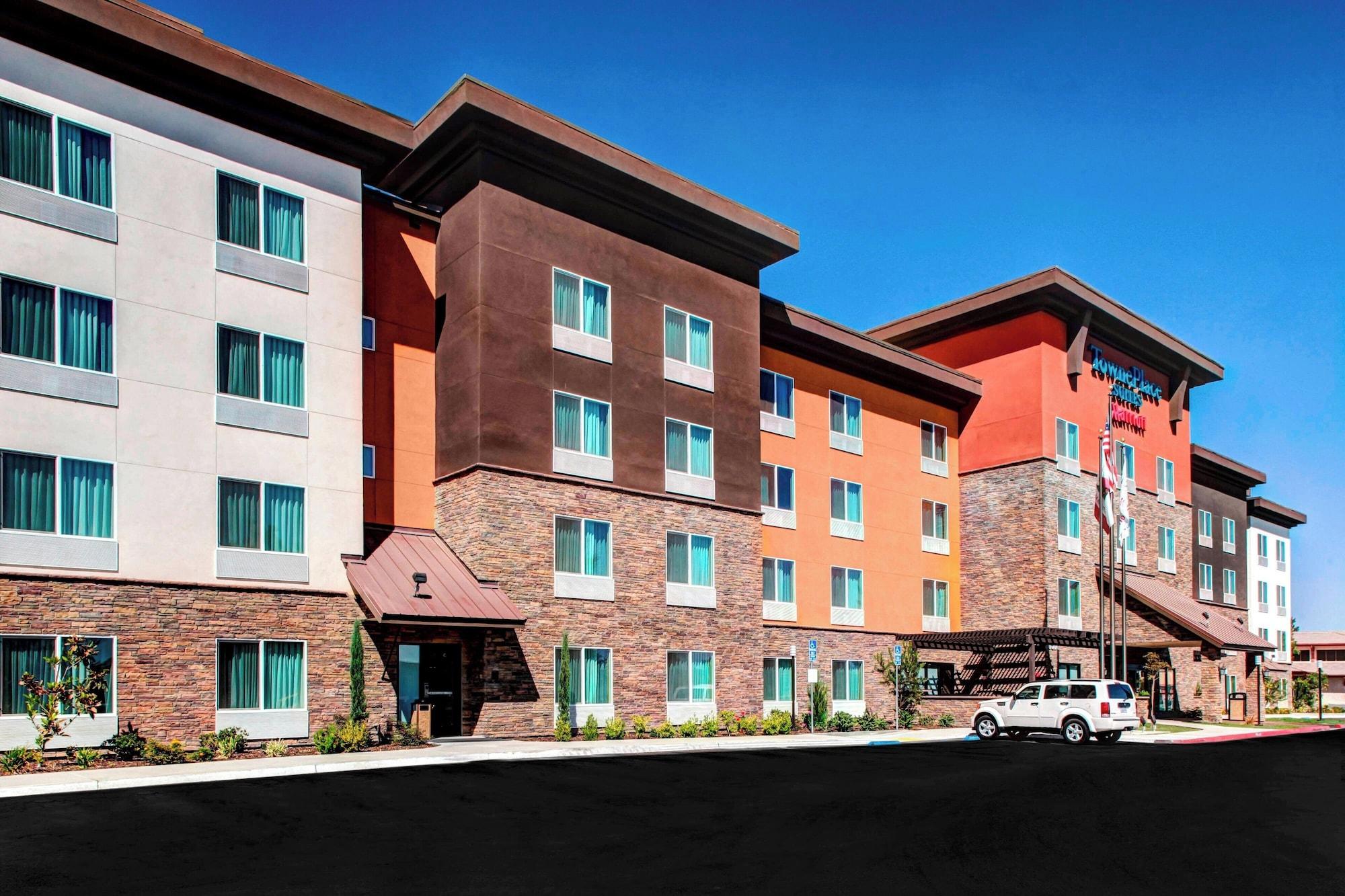 Vista Exterior Towneplace Suites Bakersfield West