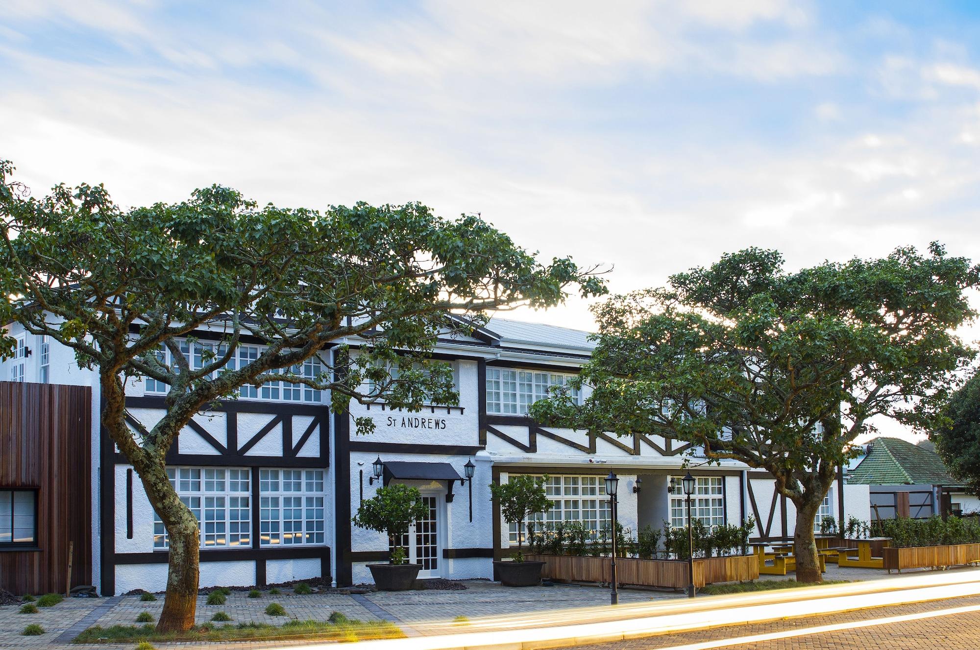Vista Exterior Royal St. Andrews Hotel, Conference Centre & Spa