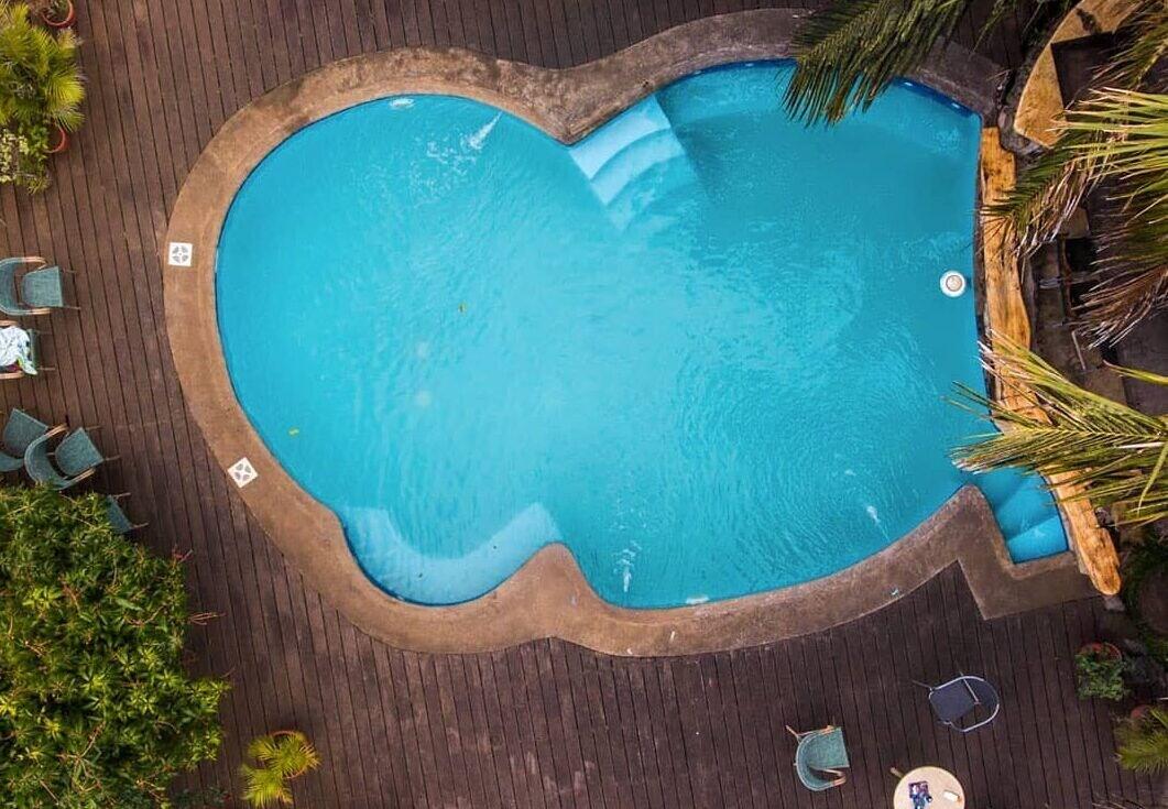 Vista Piscina Chez Maria Goretti Hotel