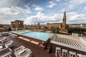 Alojamiento - Plaza Hotel Lucchesi
