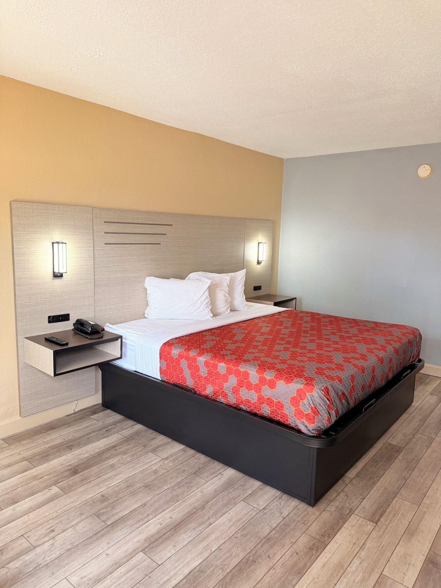 Varios Milan Inn & Suites