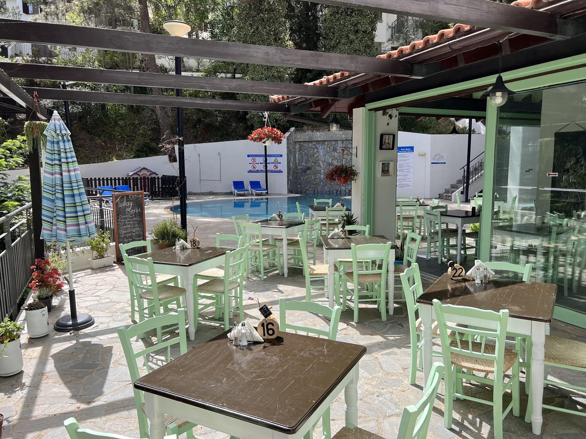 Restaurant Poed Residences