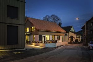 Alojamiento - Hotel one66