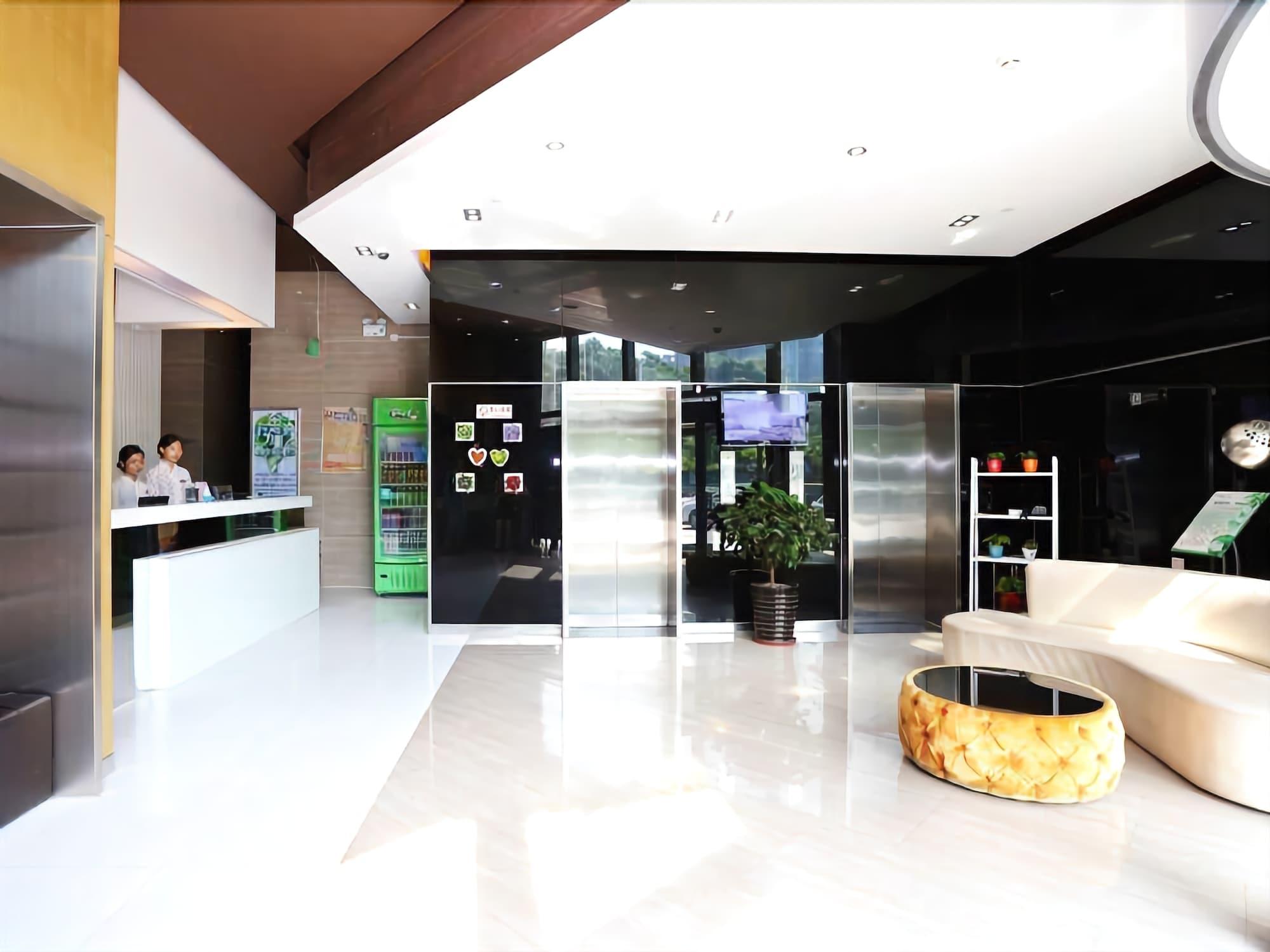 Vista Lobby Jinjiang Inn Zhongshan Pedestrian Street River View