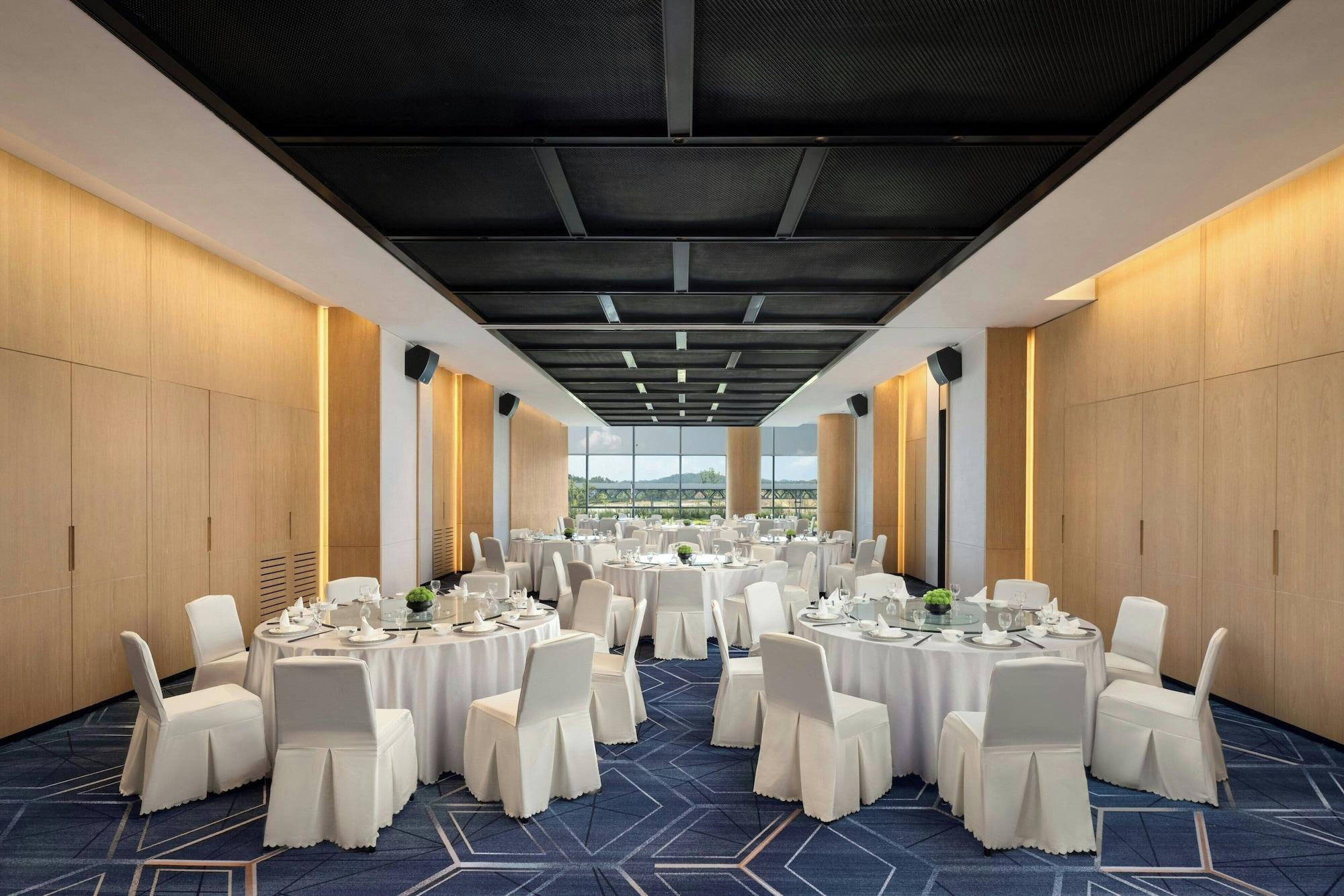 Sala de Reuniones Four Points By Sheraton Wuyuan