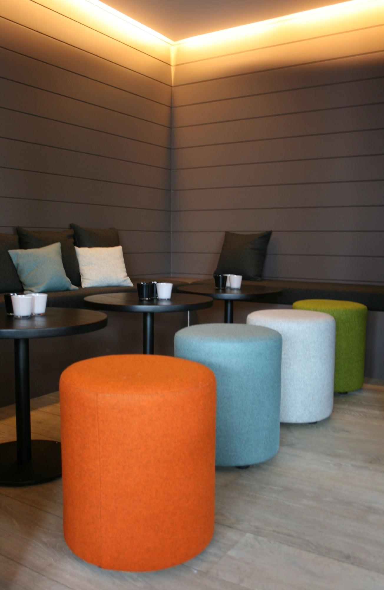 Bar/Salón Quarante Cinq