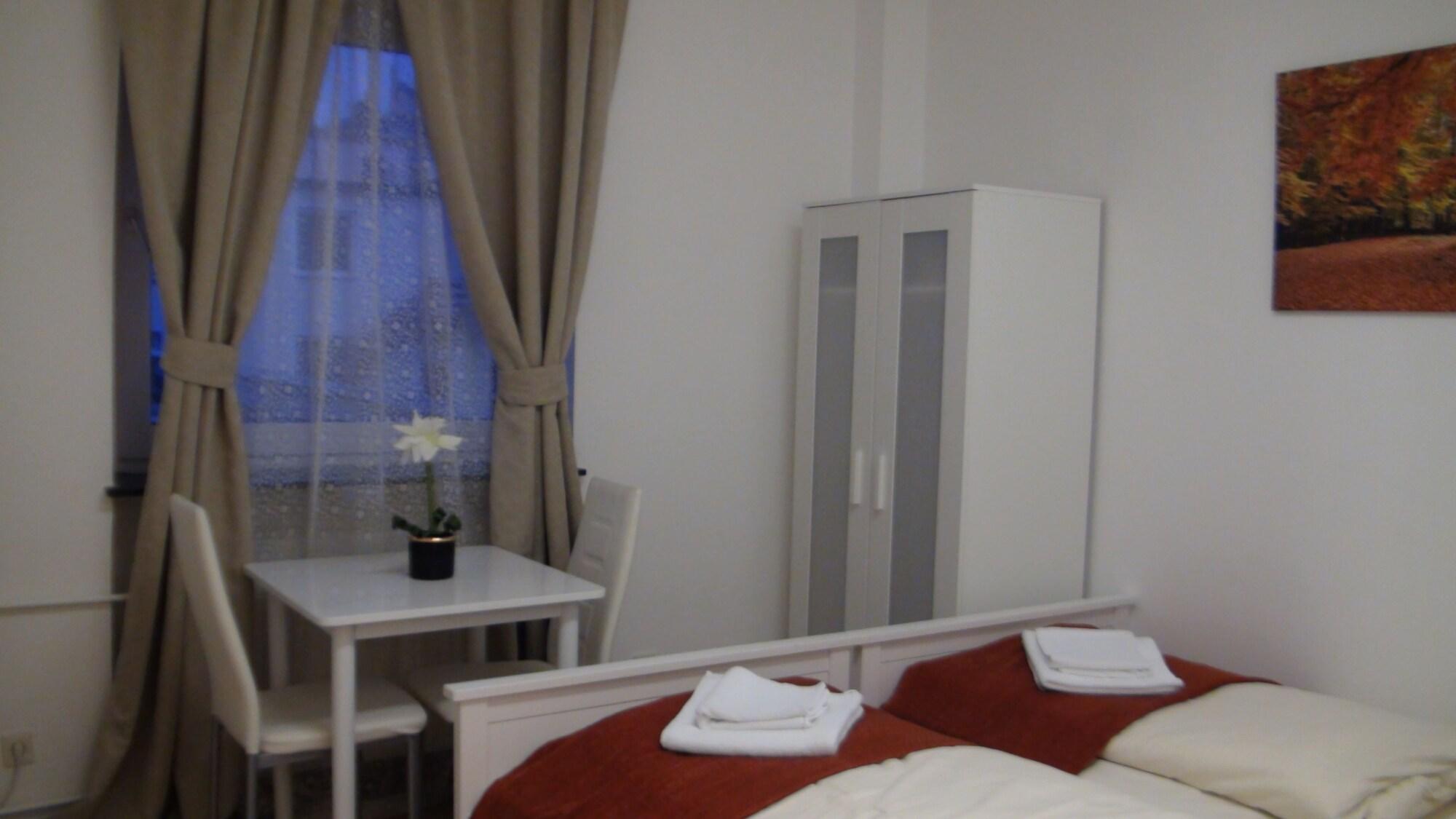 Set de Habitación City Center Suites Hannover