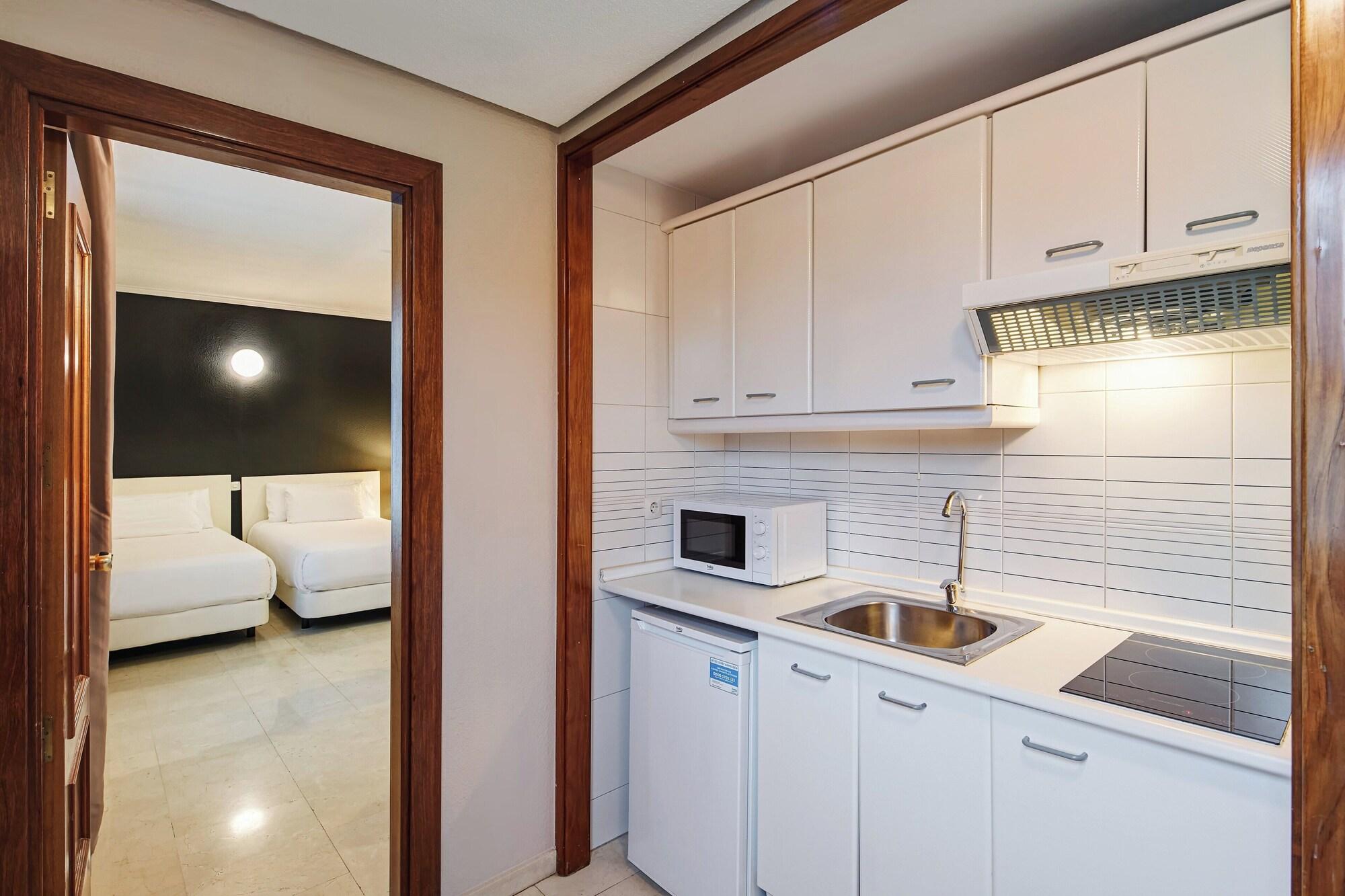 Equipamiento de Habitación Sercotel Togumar