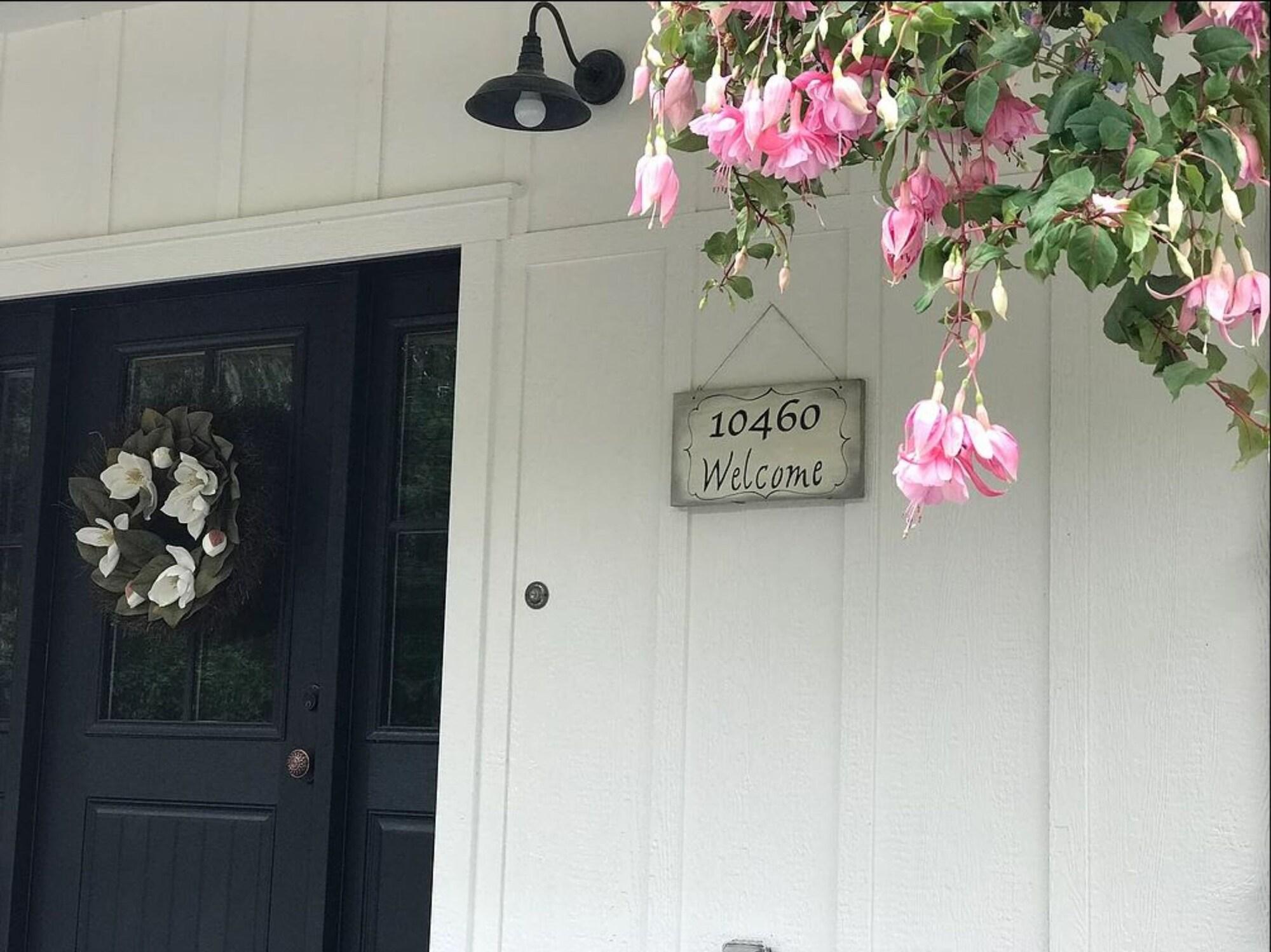 Vista Exterior Snowgoose Pond Bed & Breakfast