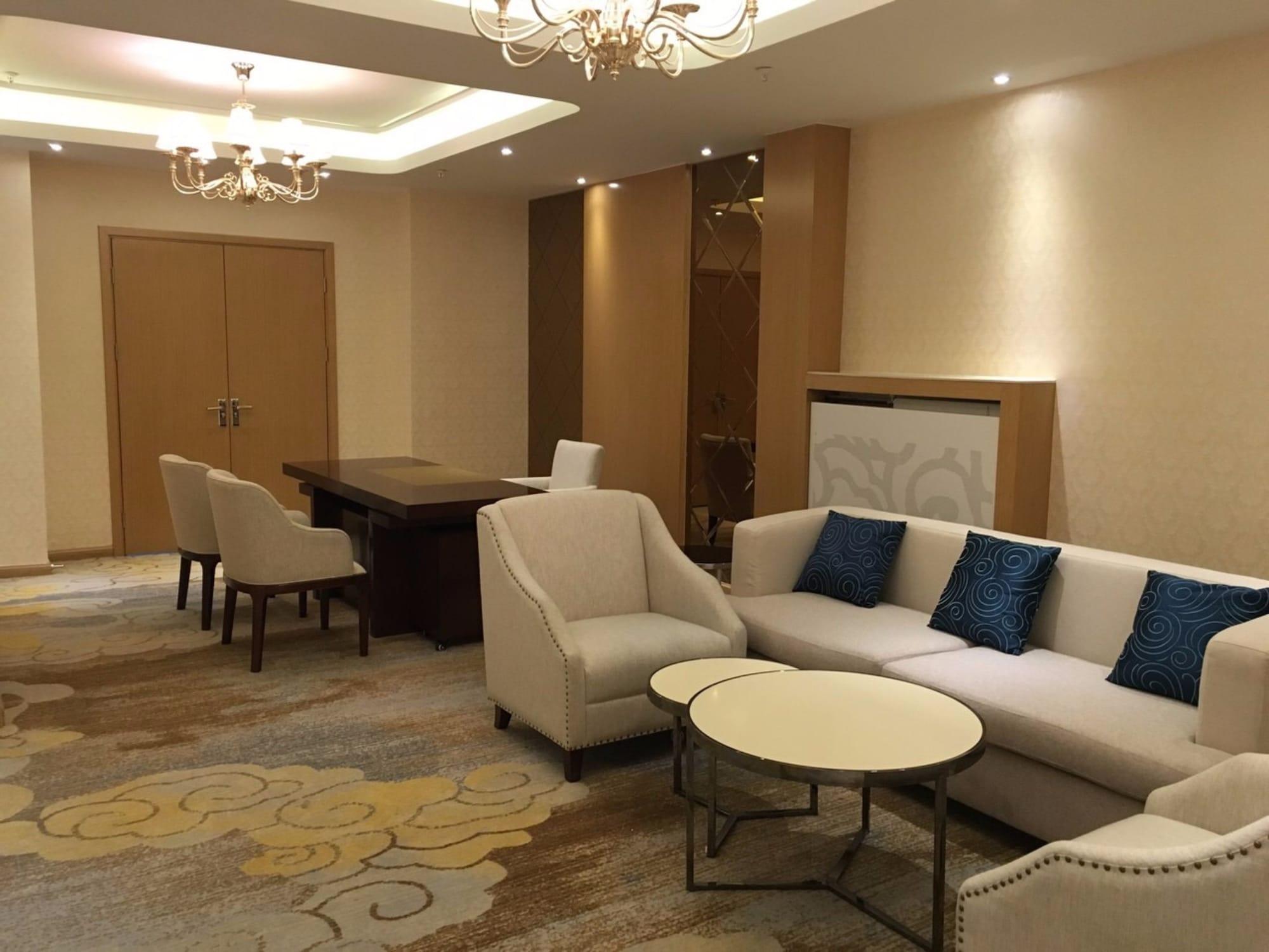Vista Lobby Qinghai Baiyun Xiangling Hotel
