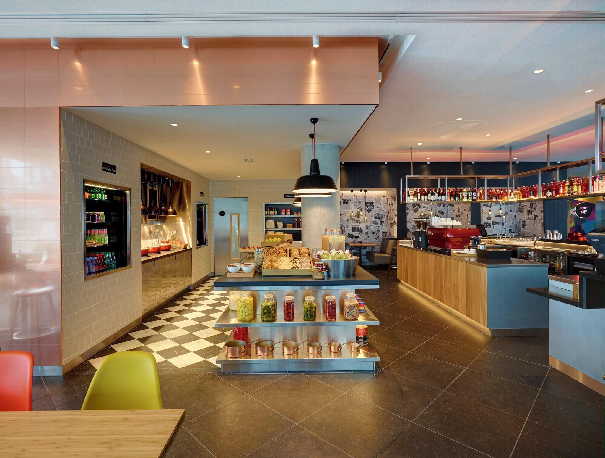 Restaurant citizenM Paris la Défense