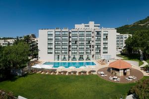 Alojamiento - Hotel Tara