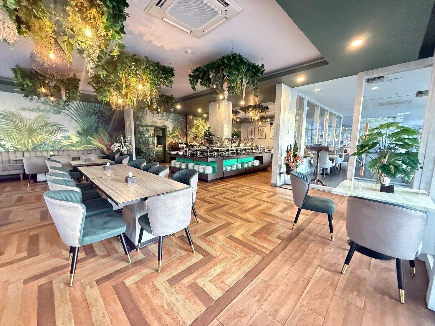 Restaurant Empress Pattaya Hotel