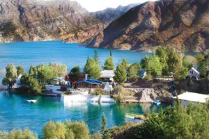 Actividad - Tarde en Dique Los Reyunos: Un Paraíso en San Rafael, Mendoza