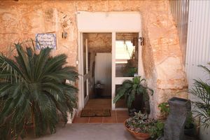 Alojamiento - Underground Bed and Breakfast