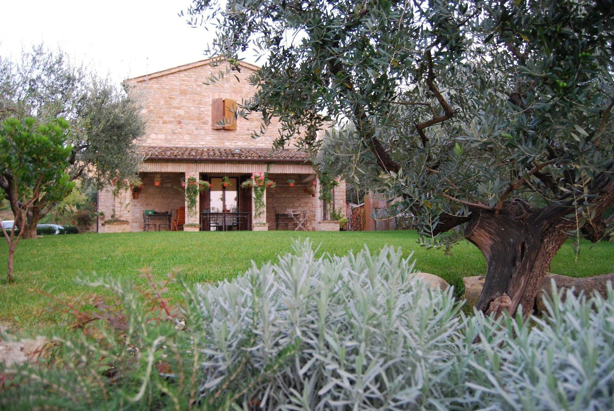 Vista Exterior Bed & Breakfast La Casa Delle Rondini