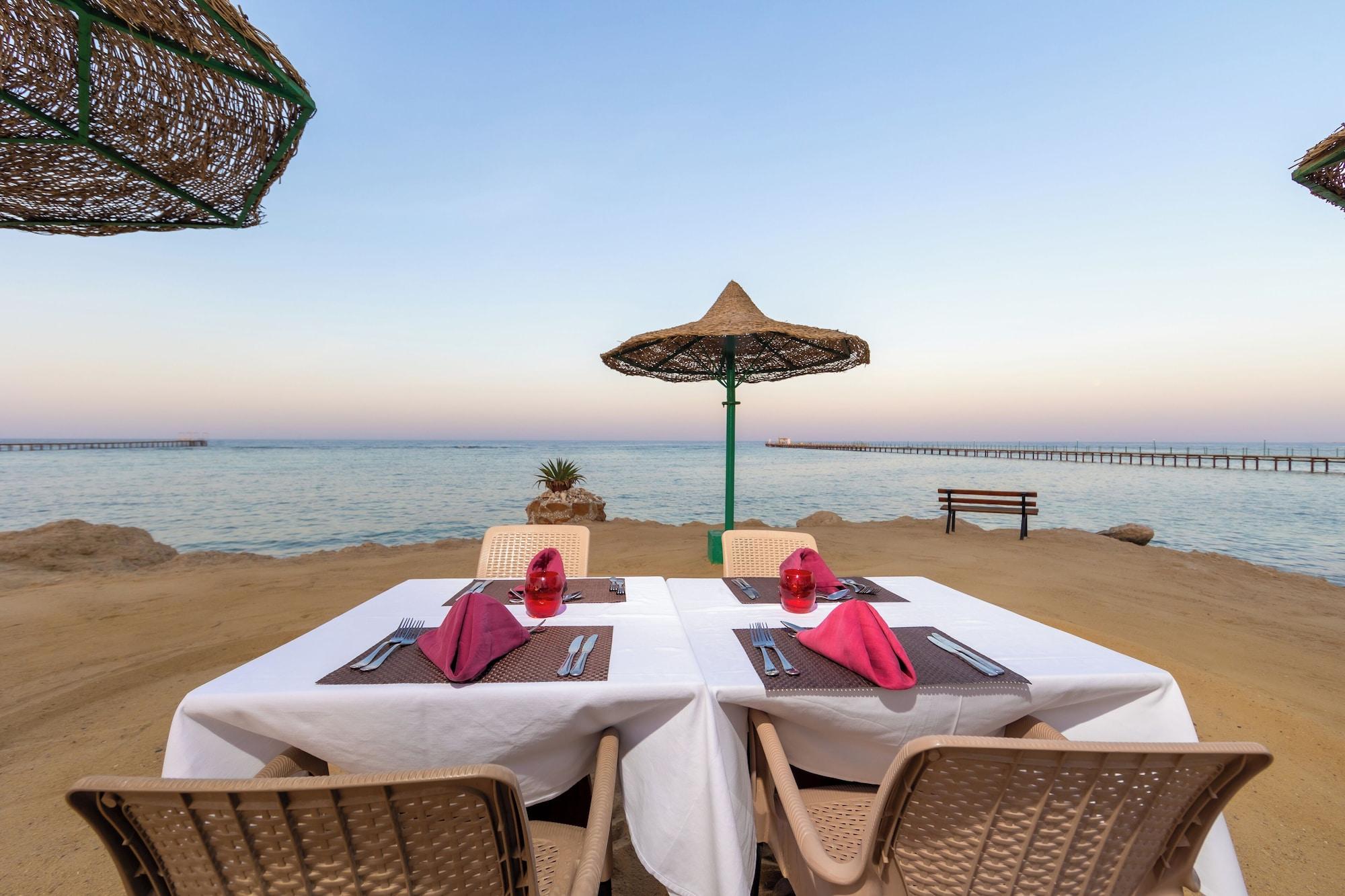 Playa Flamenco Beach and Resort