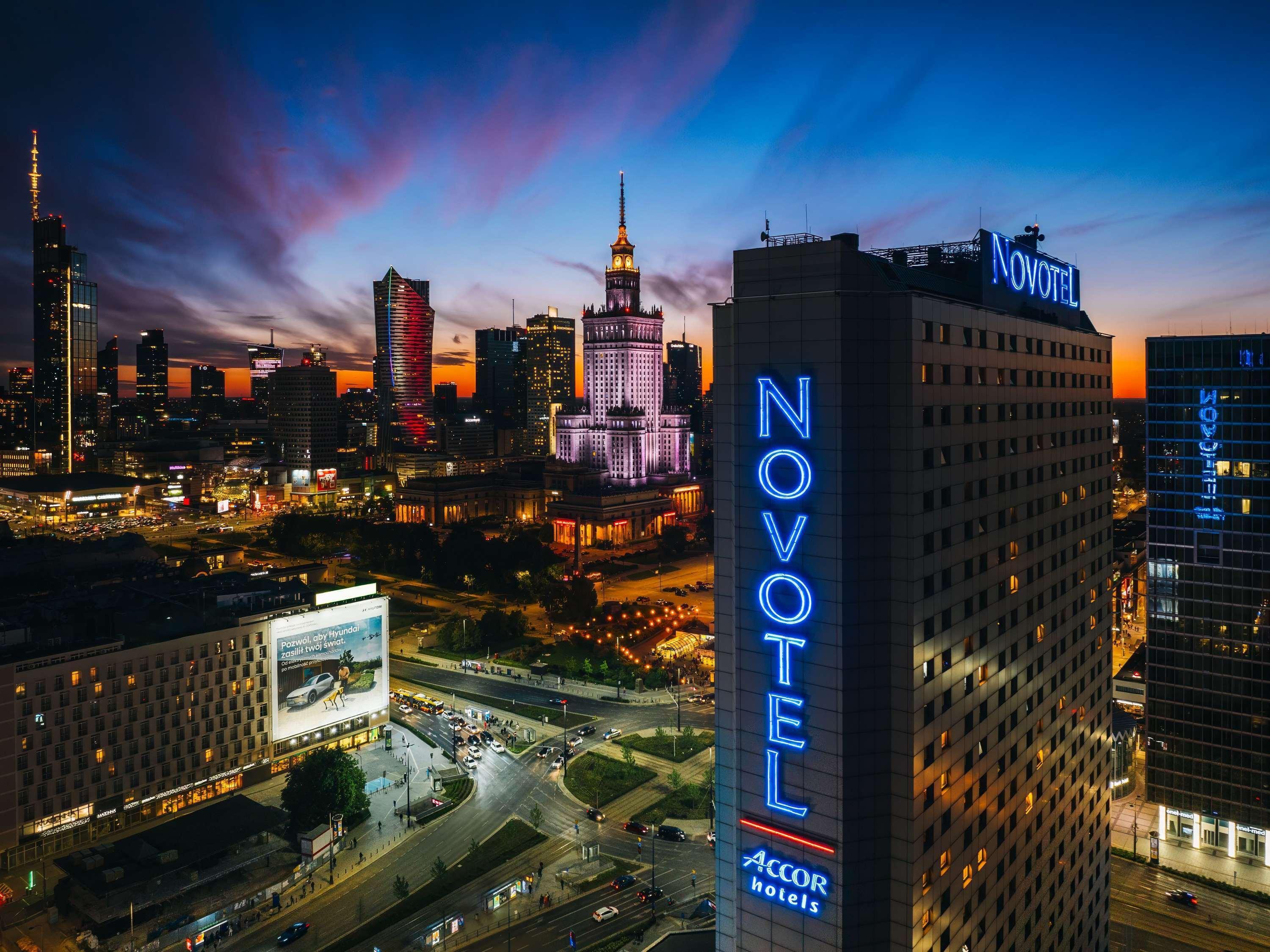 Vista Exterior Novotel Warszawa Centrum
