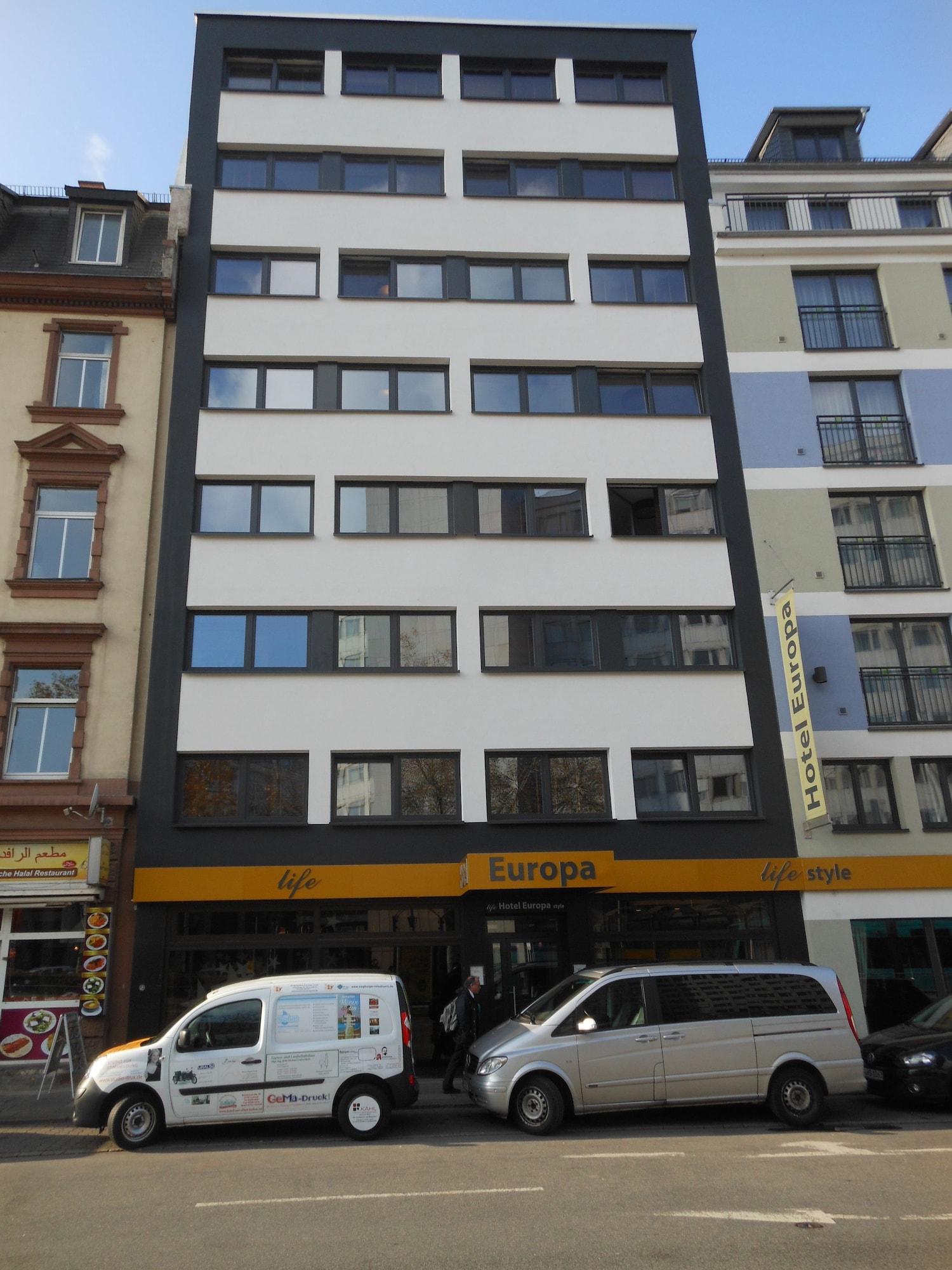 Vista Exterior Hotel Europa Life