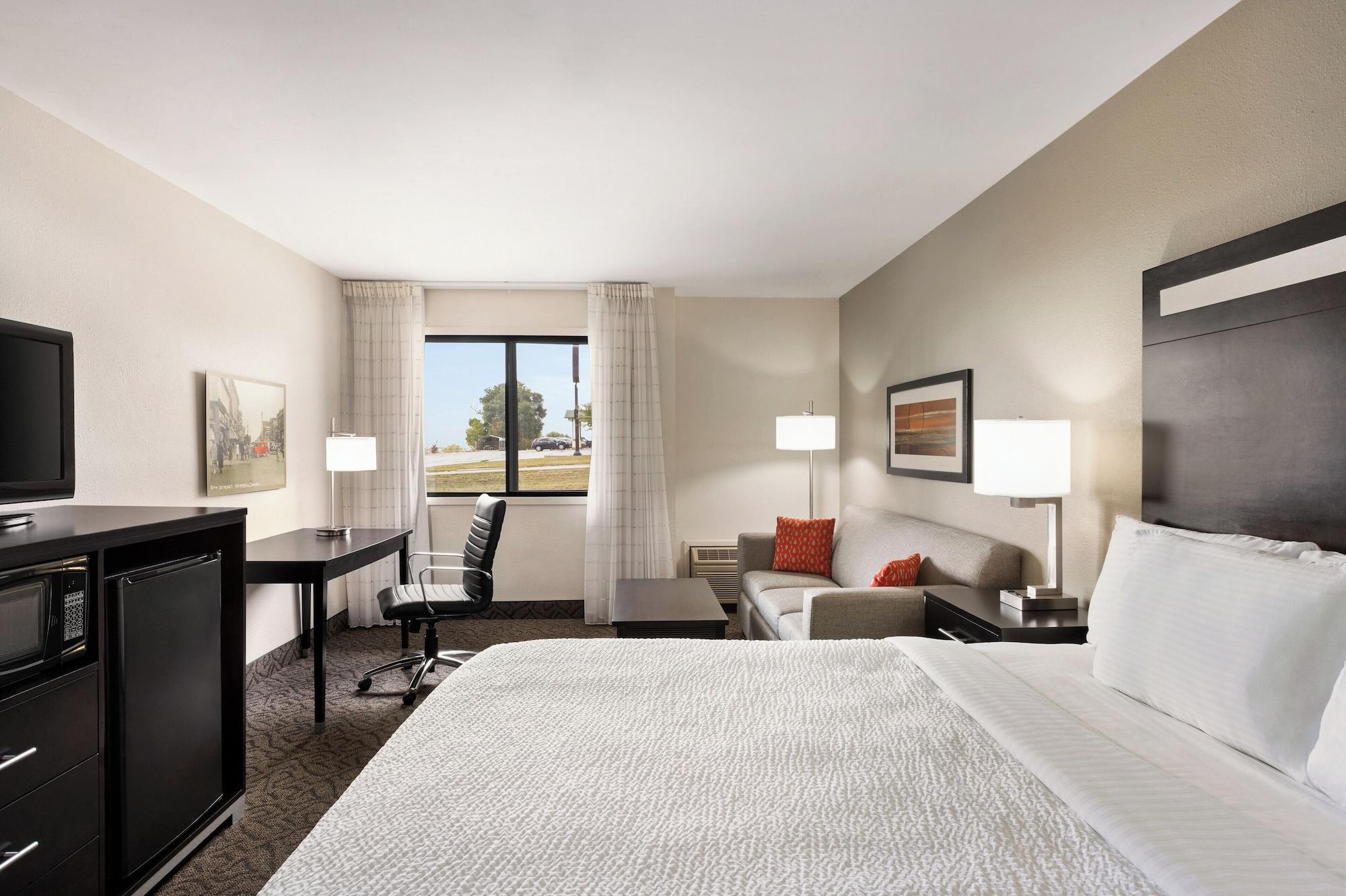 Habitación Carrollton Inn