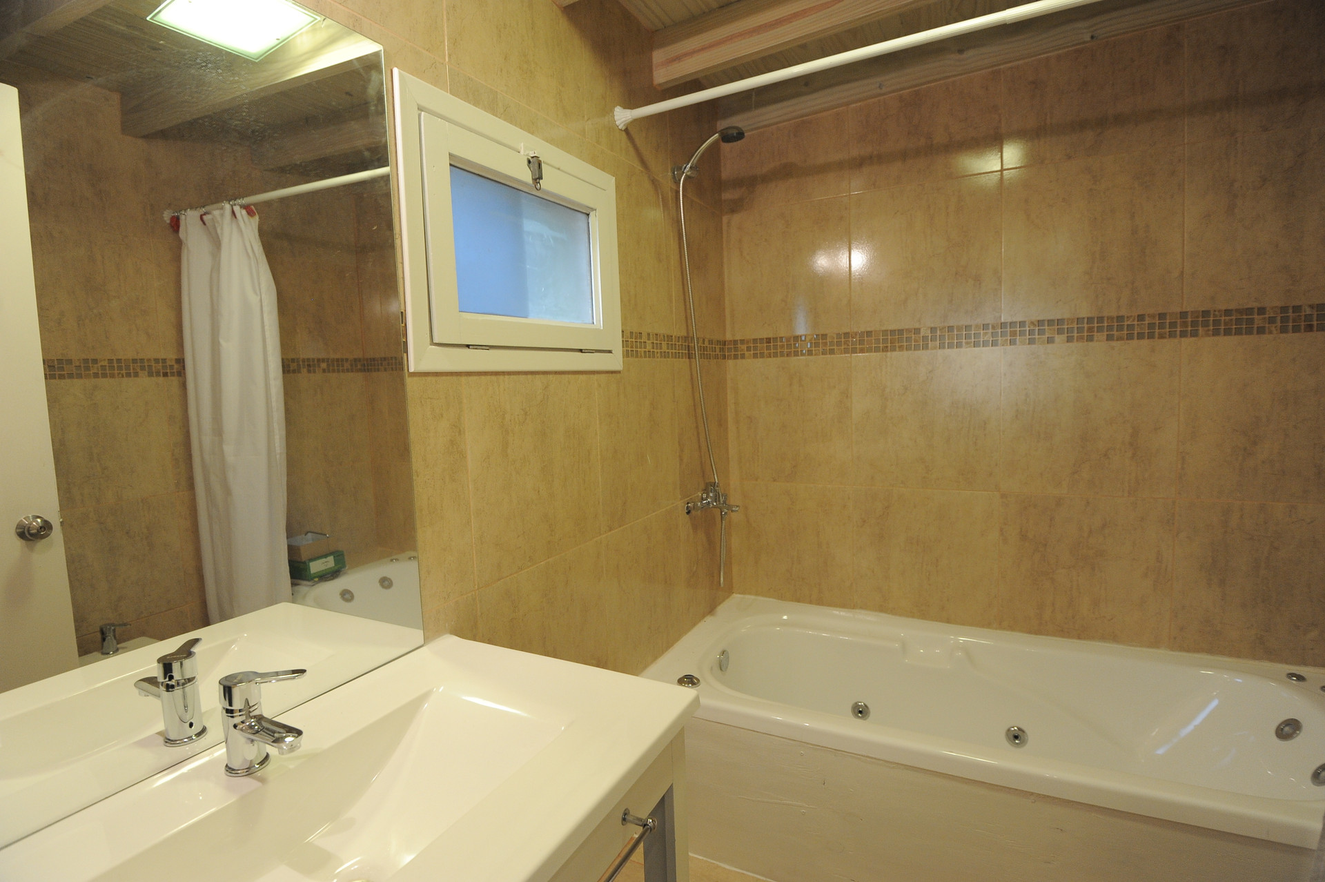 Equipamiento de Habitación La Foret