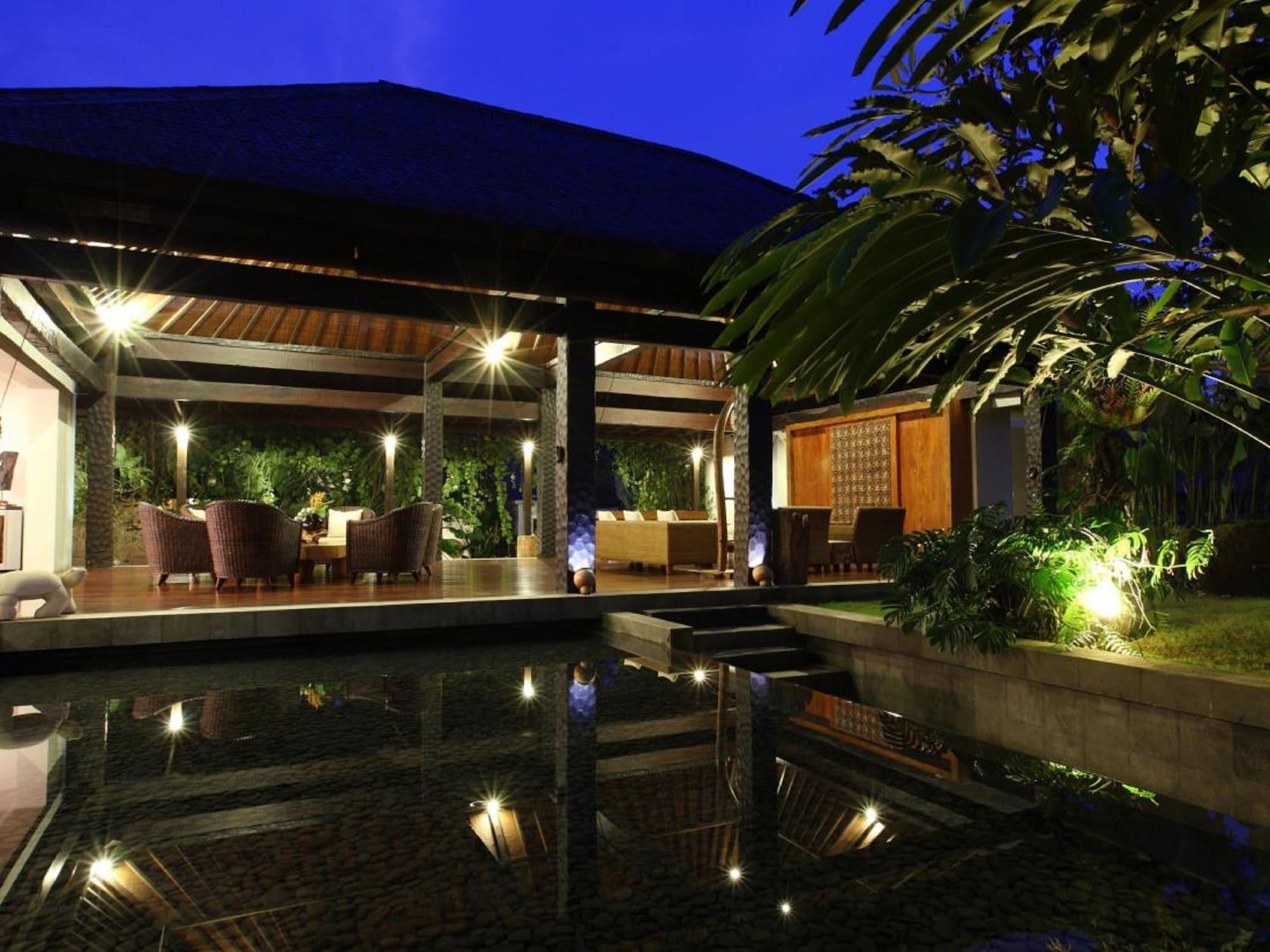 Vista Lobby Swarapadi Villa