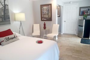 Alquiler Vacacional - Monterey Suit at Citrus Park