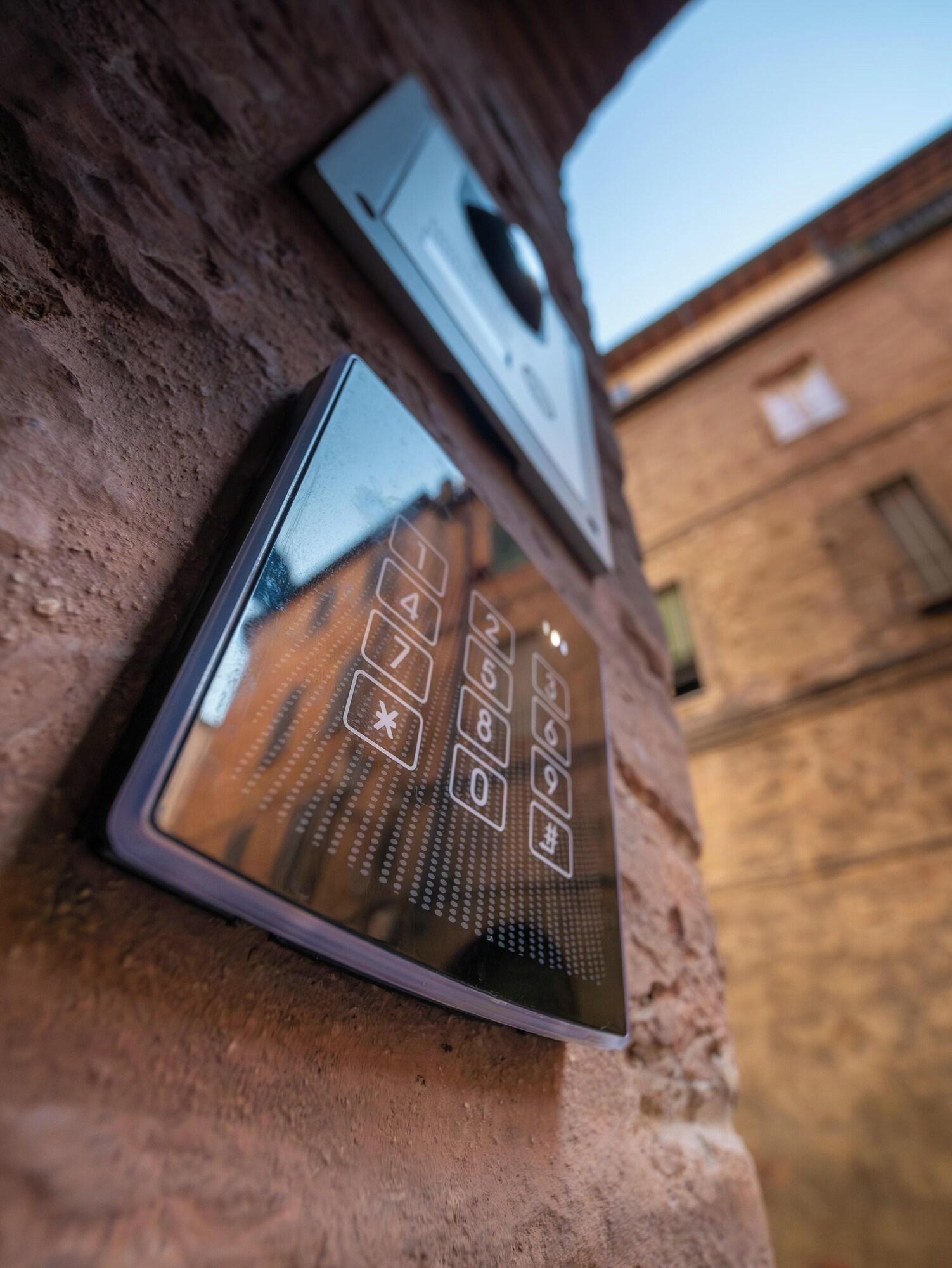 Vista Exterior Torre del Fuggisole