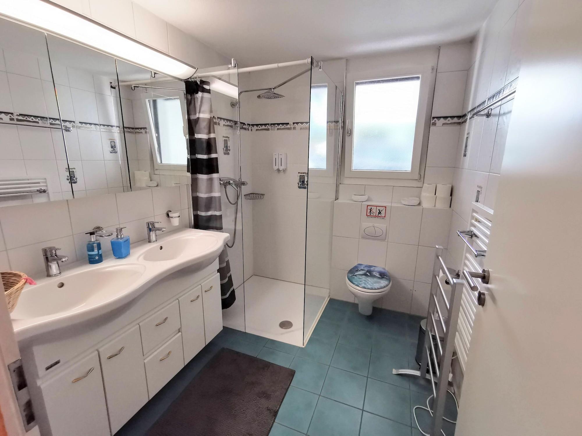 Equipamiento de Habitación Comfortable mountain view apartment near Lucerne
