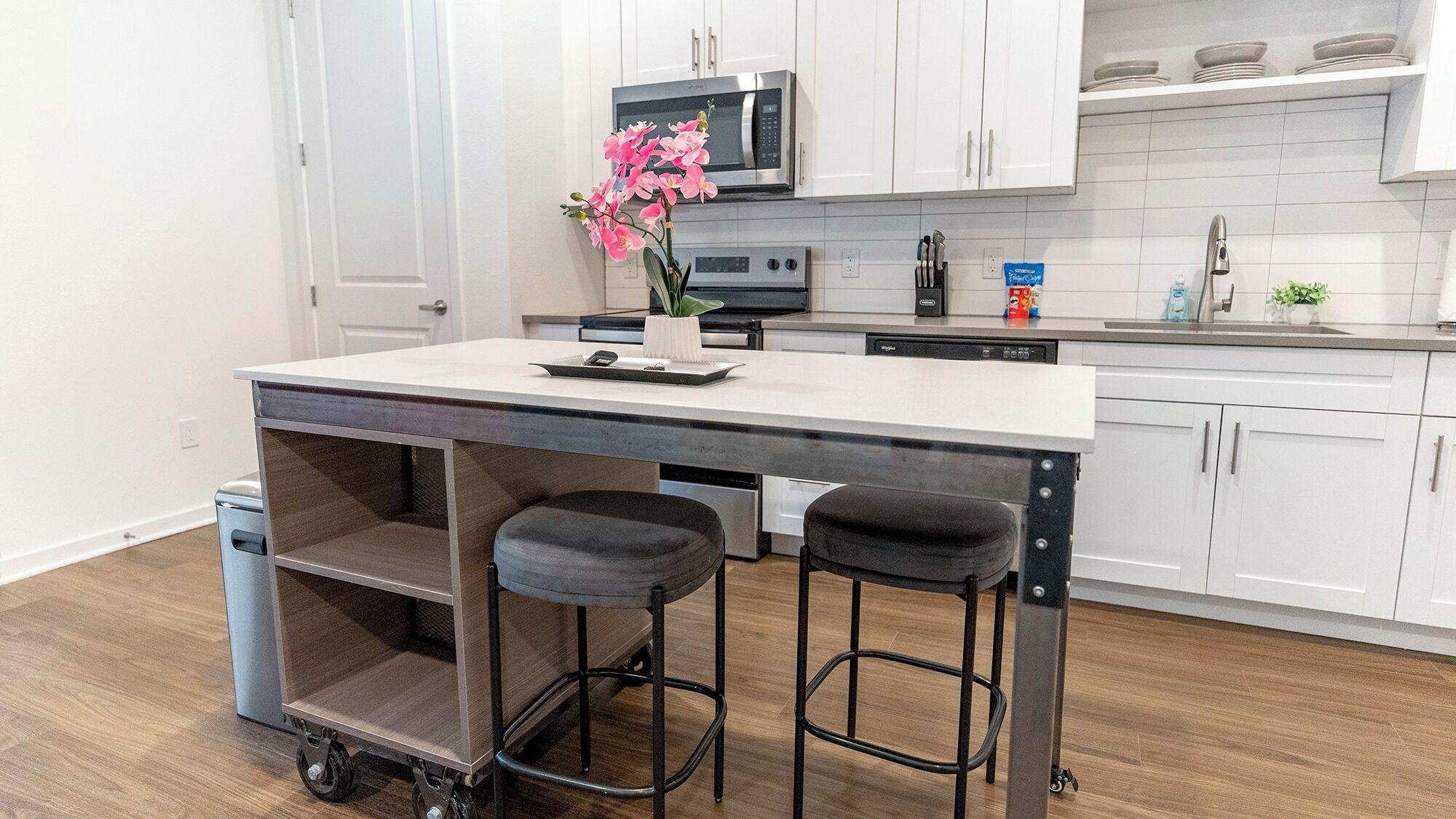 Equipamiento de Habitación Landing Townhomes Davenport