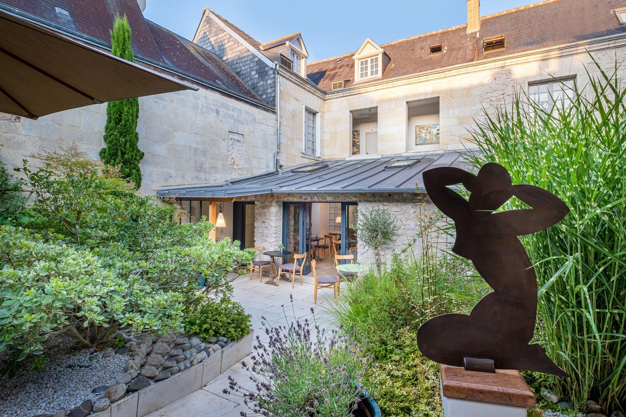 Vista Exterior Hôtel de Biencourt