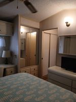 Alquiler Vacacional - Charming mobile home with WiFi and AC in enchanting Sarasota