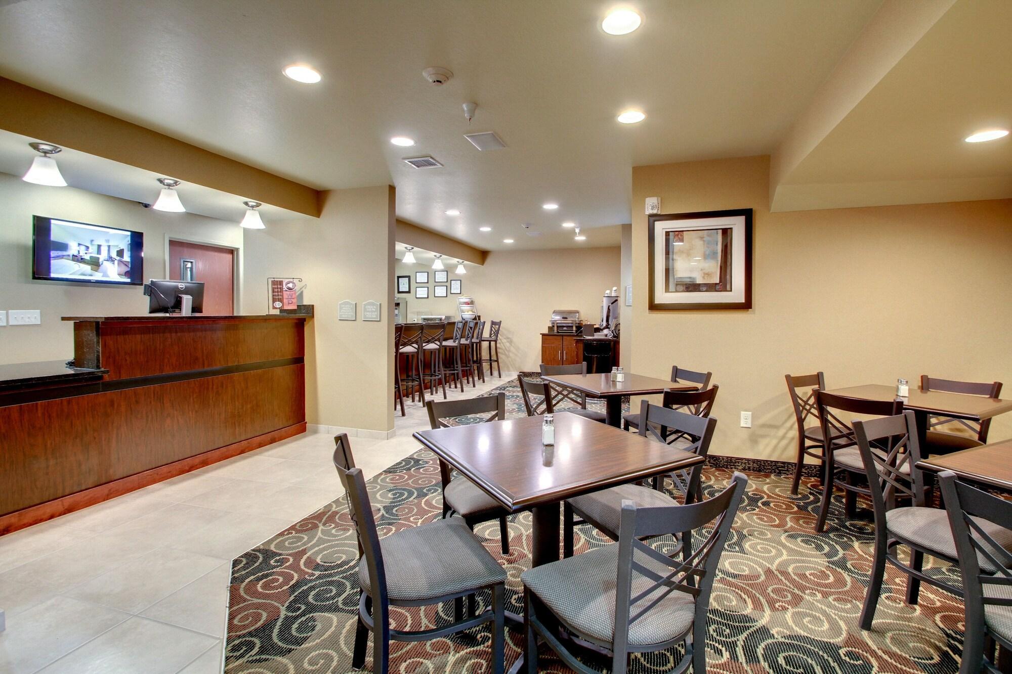 Restaurant Cobblestone Inn & Suites - Schuyler
