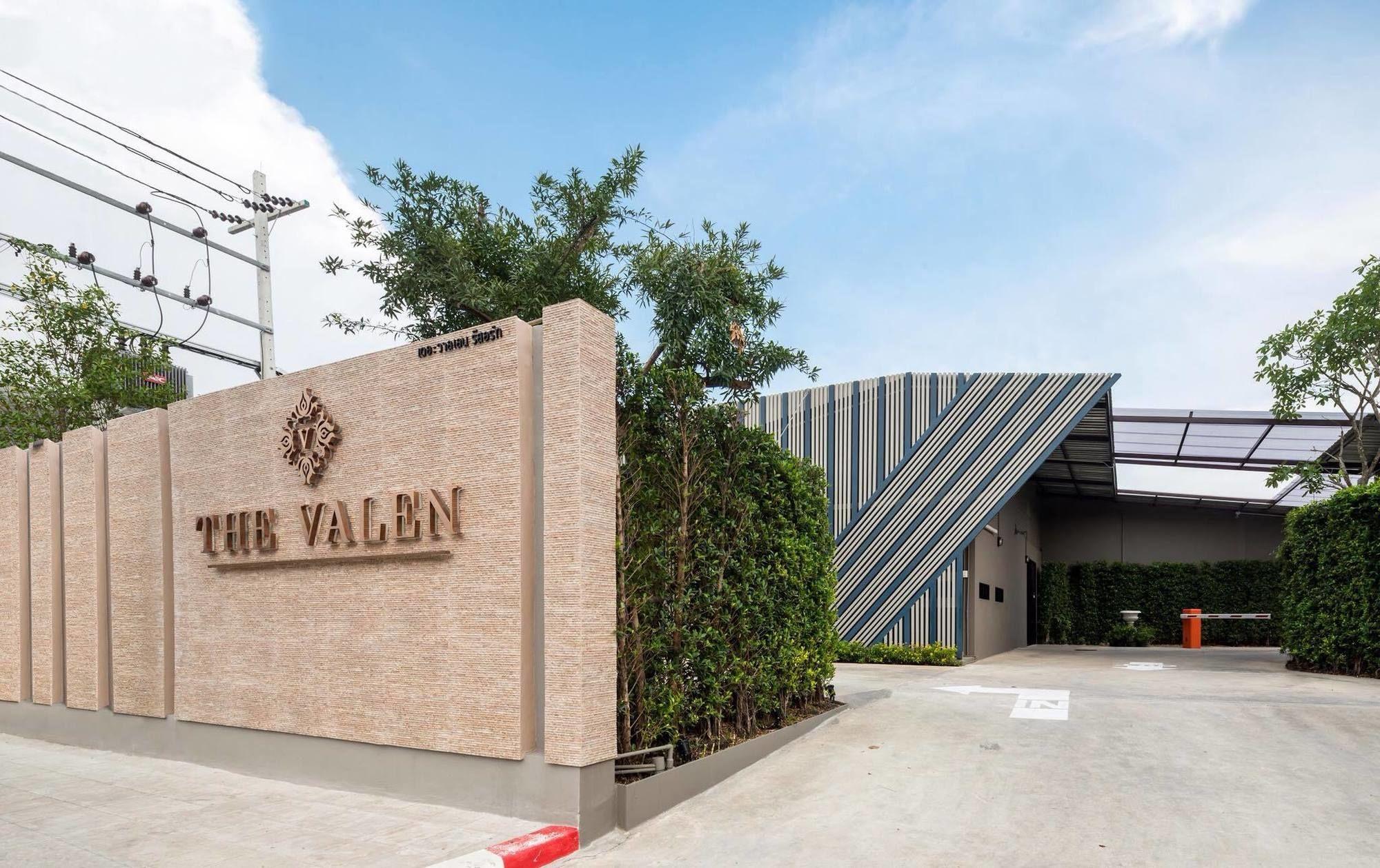 Variados (as) The Valen Resort