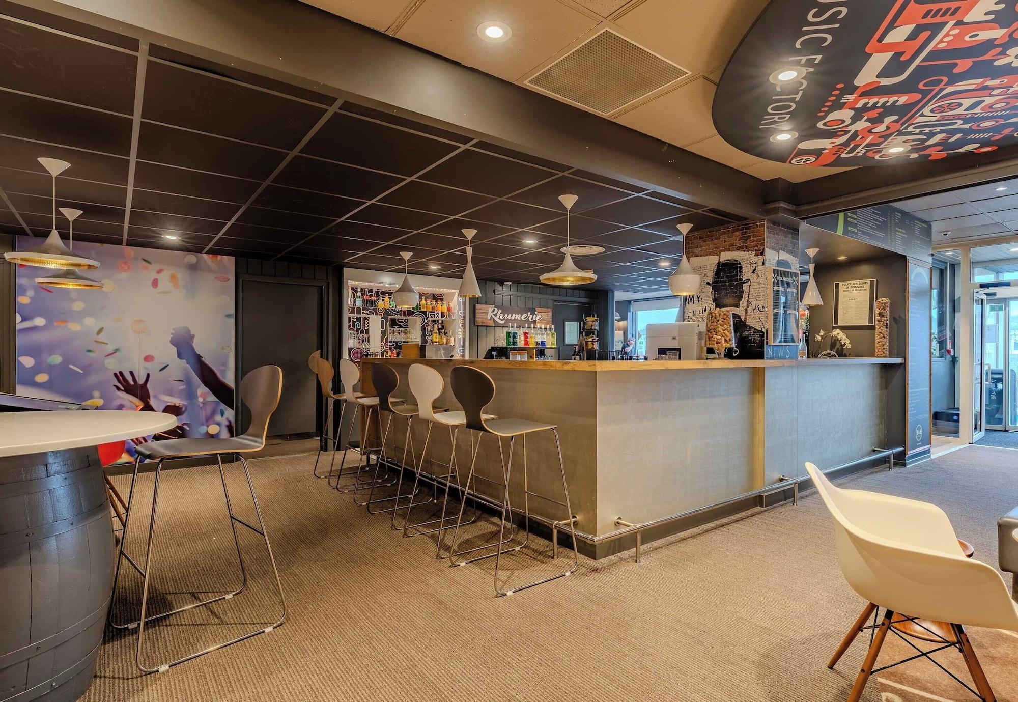 Bar/Salón B&B Hotel Boulogne Sur Mer Centre Les Ports