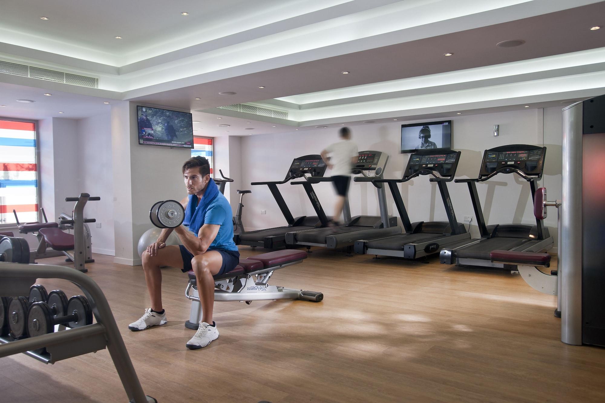 Gimnasio Olympic Lagoon Resort - Paphos