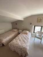 Alquiler Vacacional - Maison de Bourg au Calme Terrasse Donnant sur un Petit Jardin