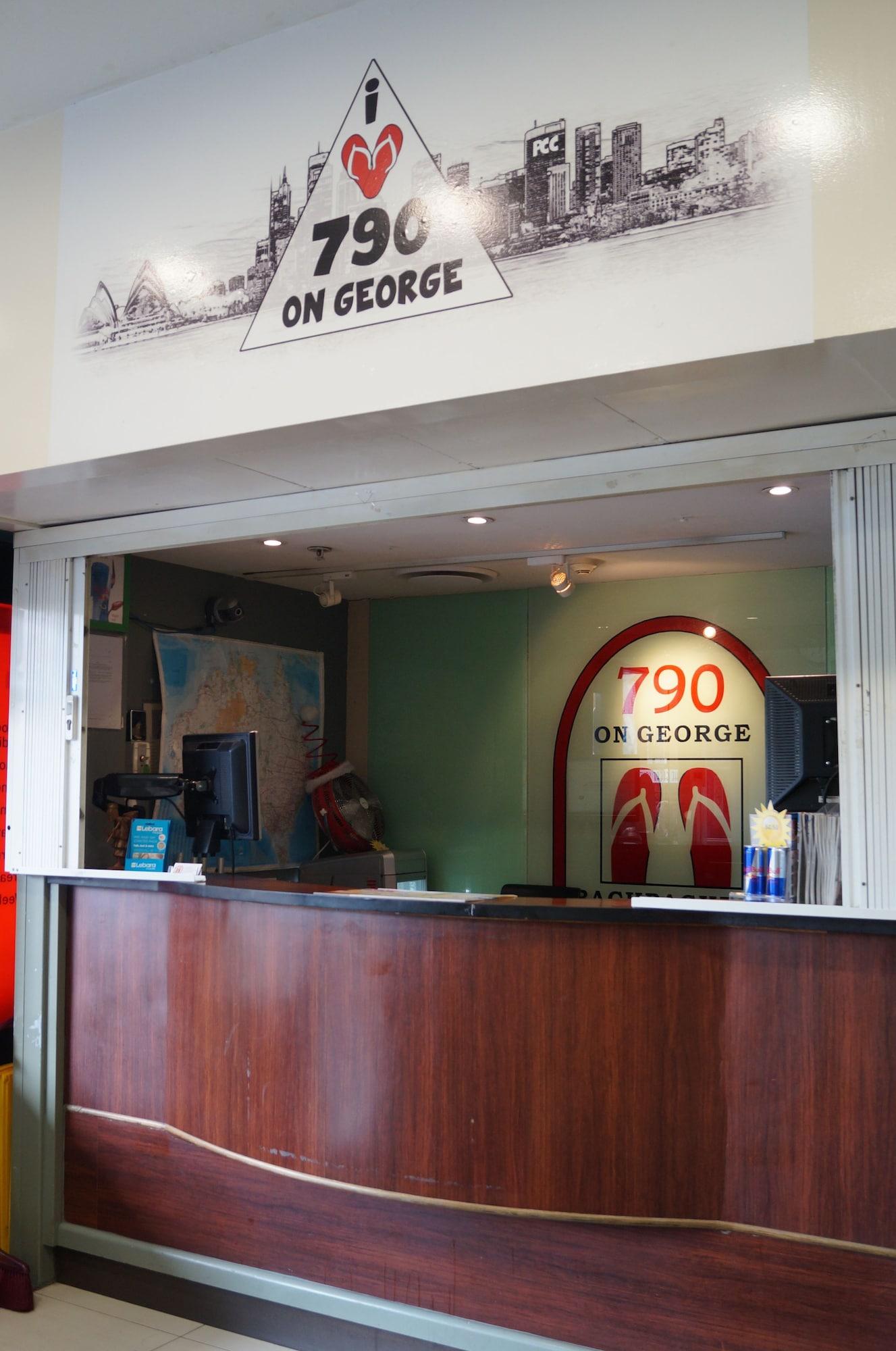 Vista Lobby 790 on George Backpackers