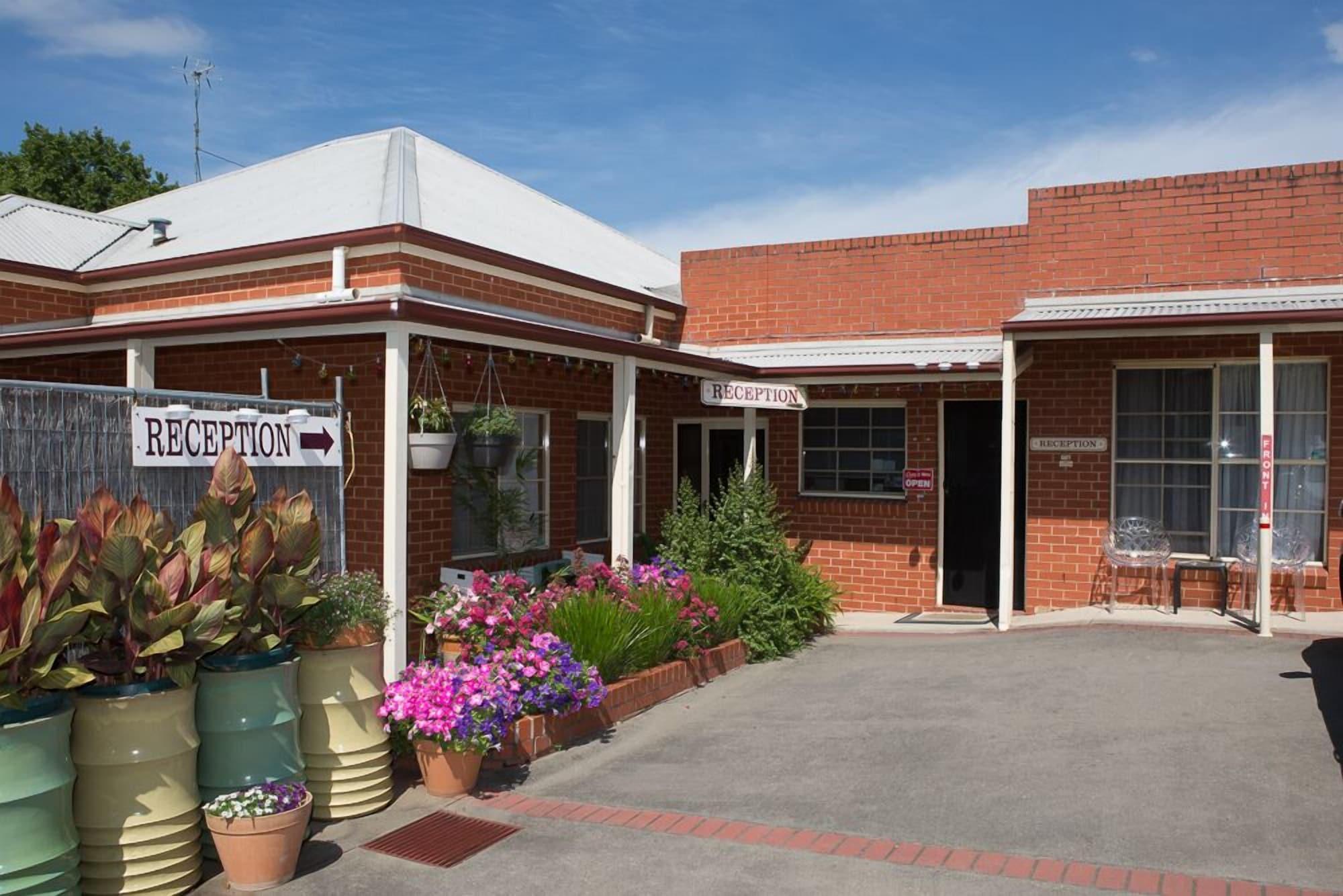 Vista Exterior Yackandandah Motor Inn