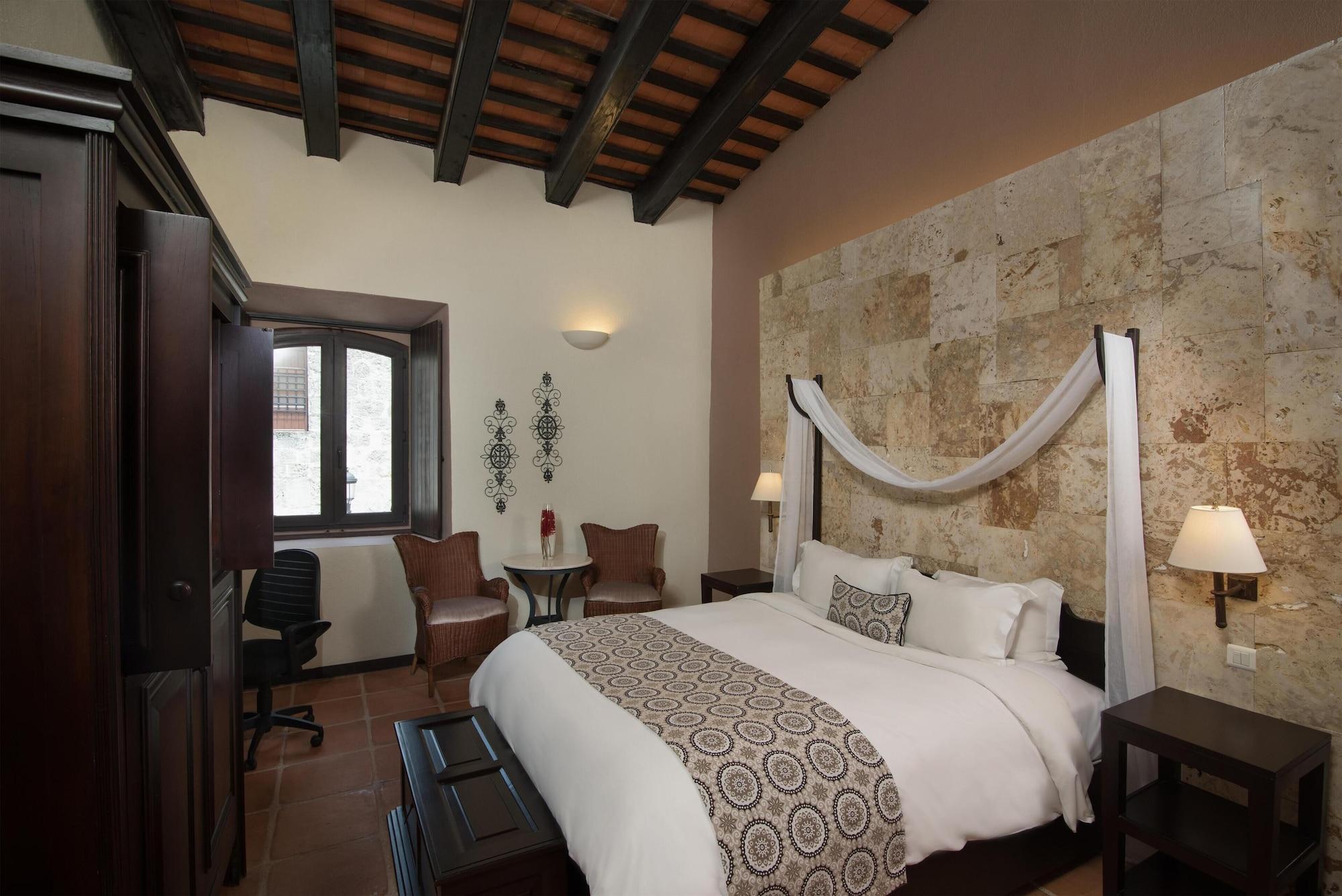 Habitación Hodelpa Nicolas de Ovando