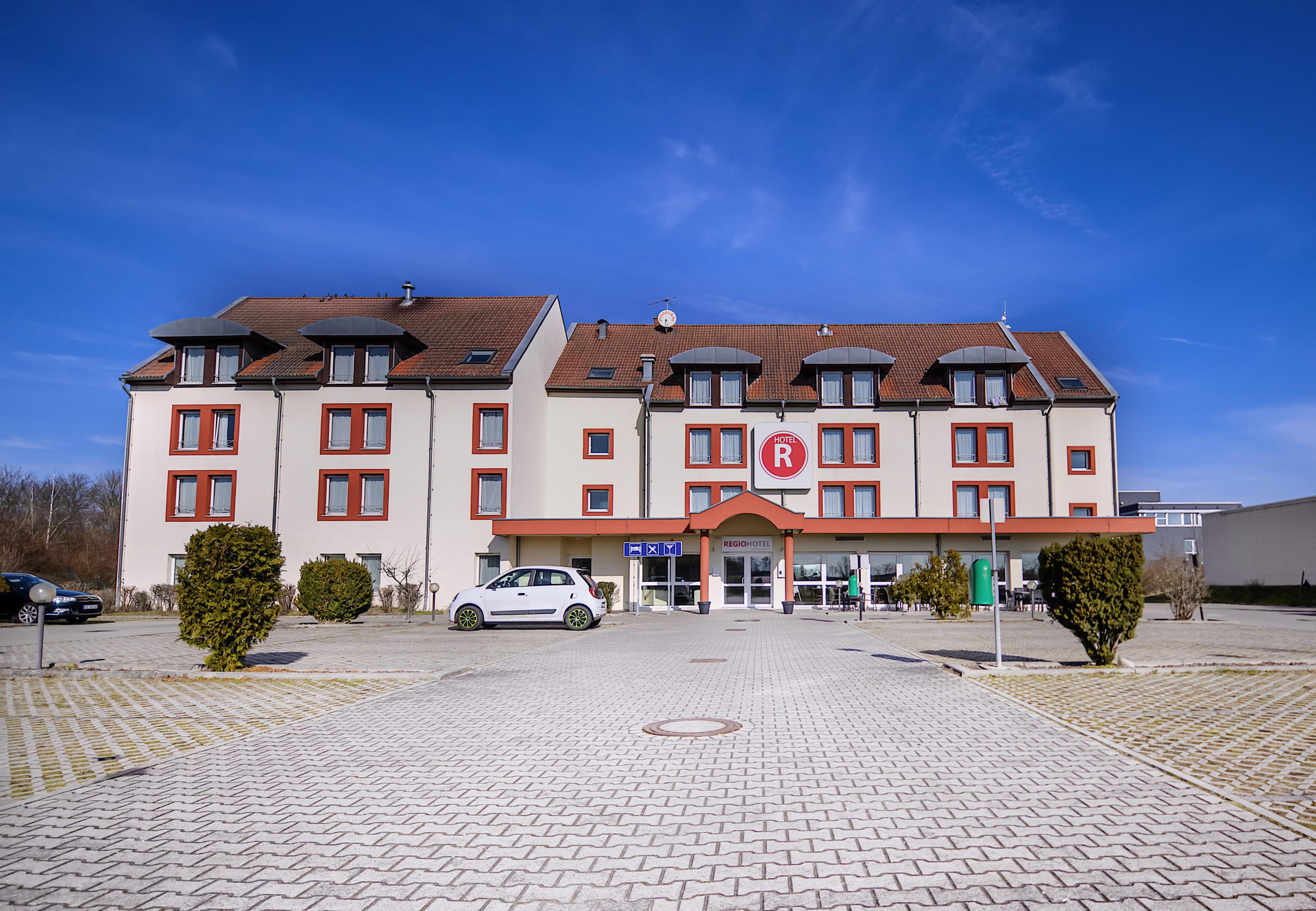 Vista Exterior Regiohotel Leipzig West