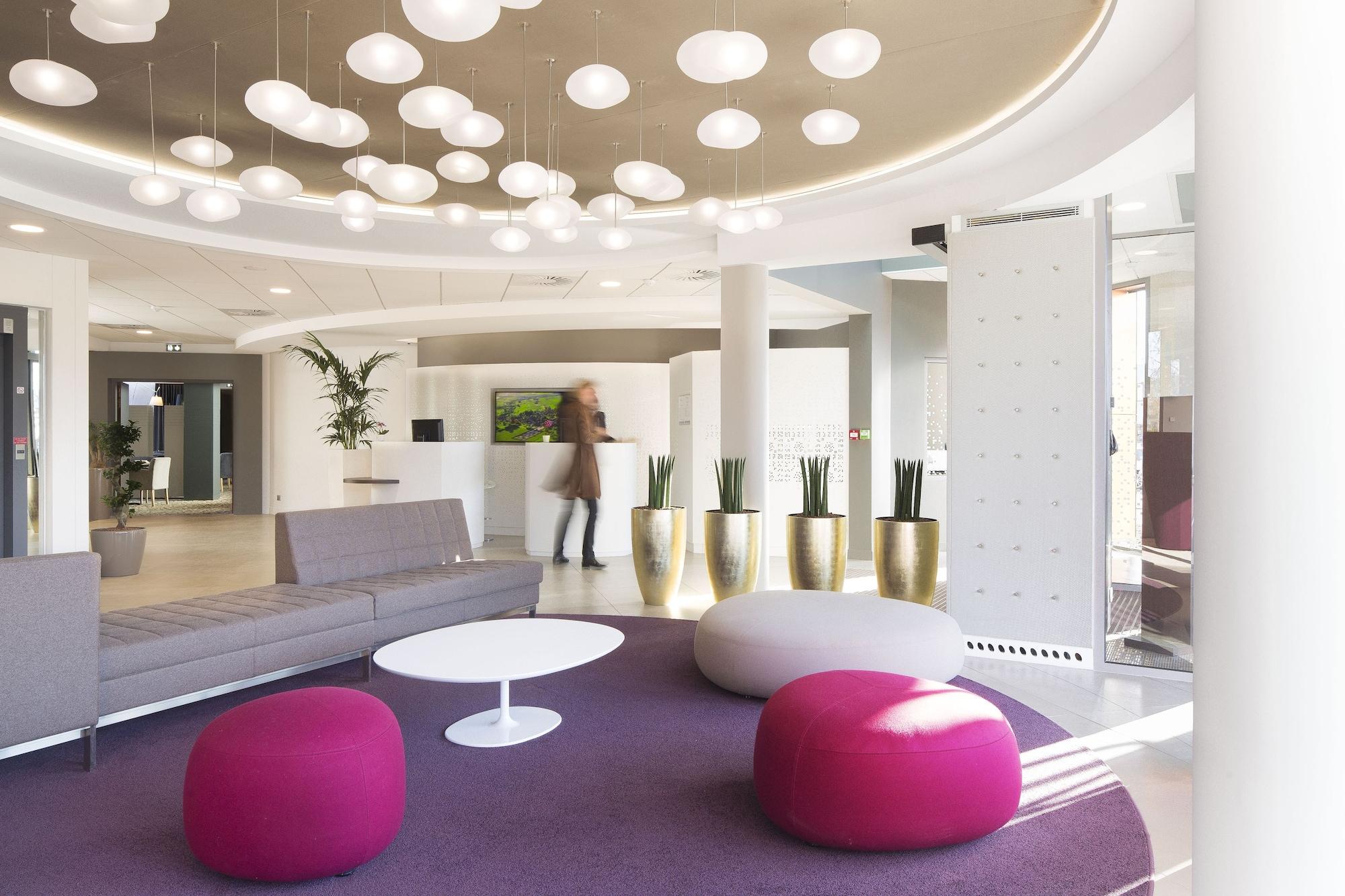Vista Lobby Oceania Rennes