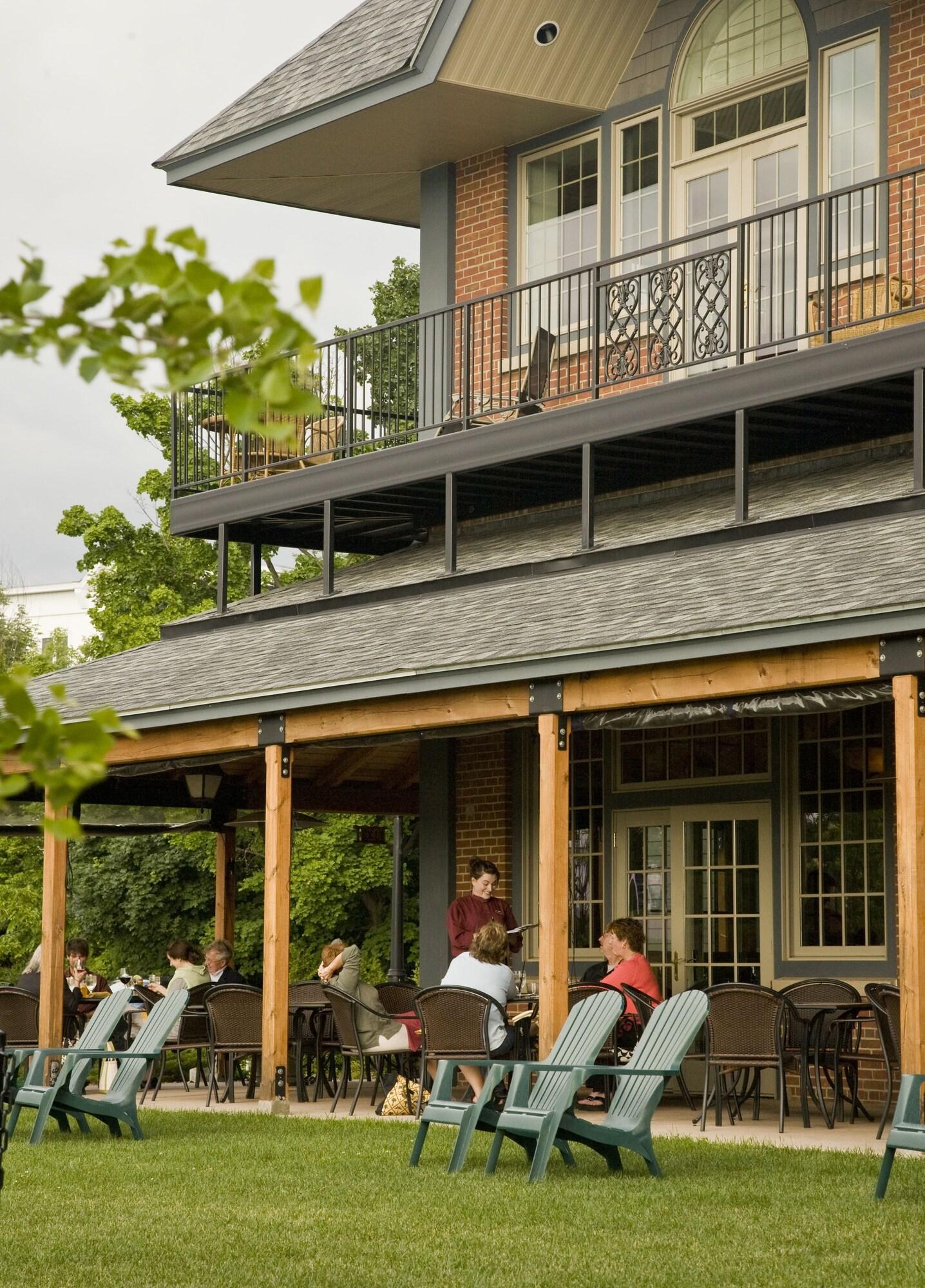 Restaurant Lake Opechee Inn and Spa
