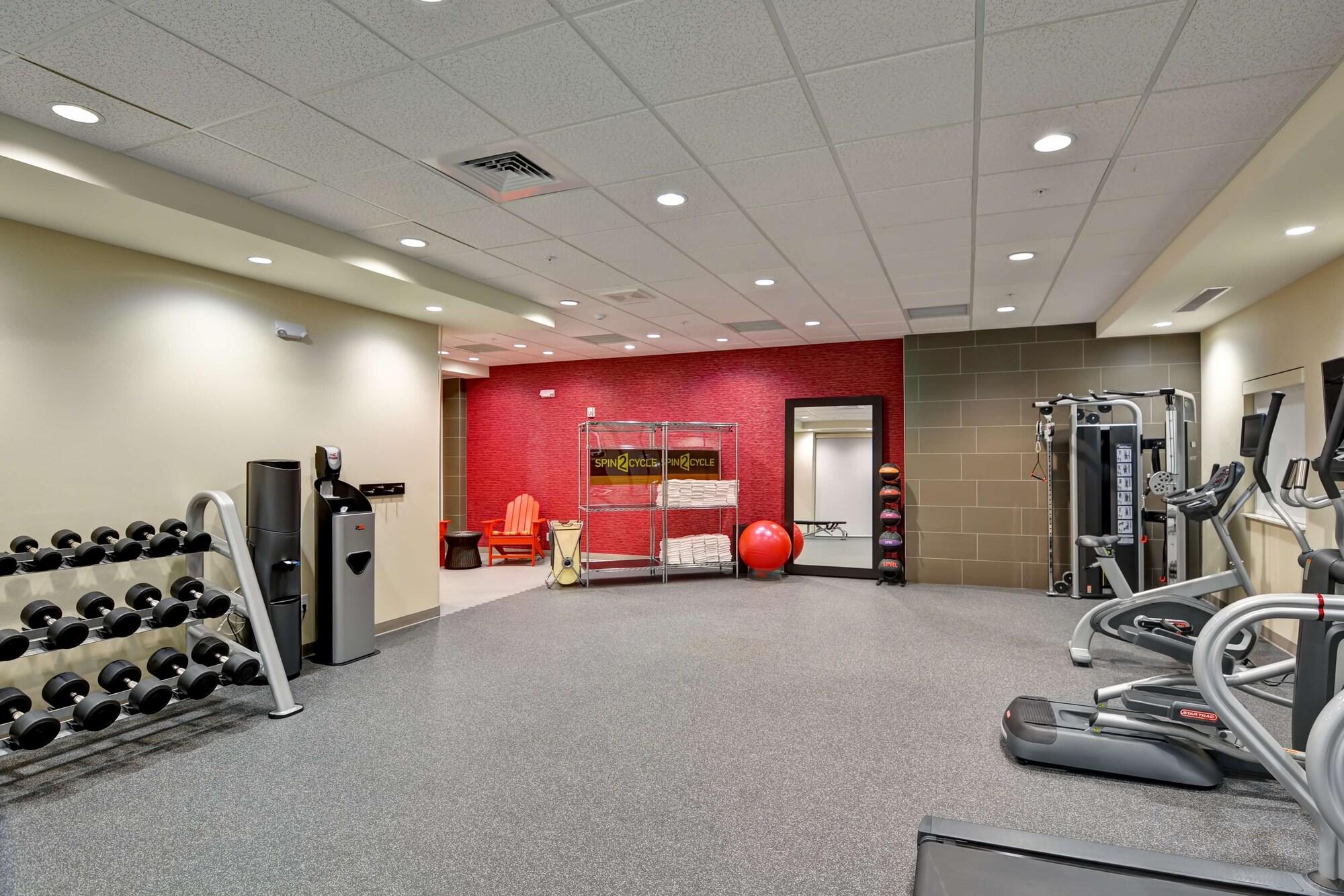 Gimnasio Home2 Suites by Hilton Lafayette, IN