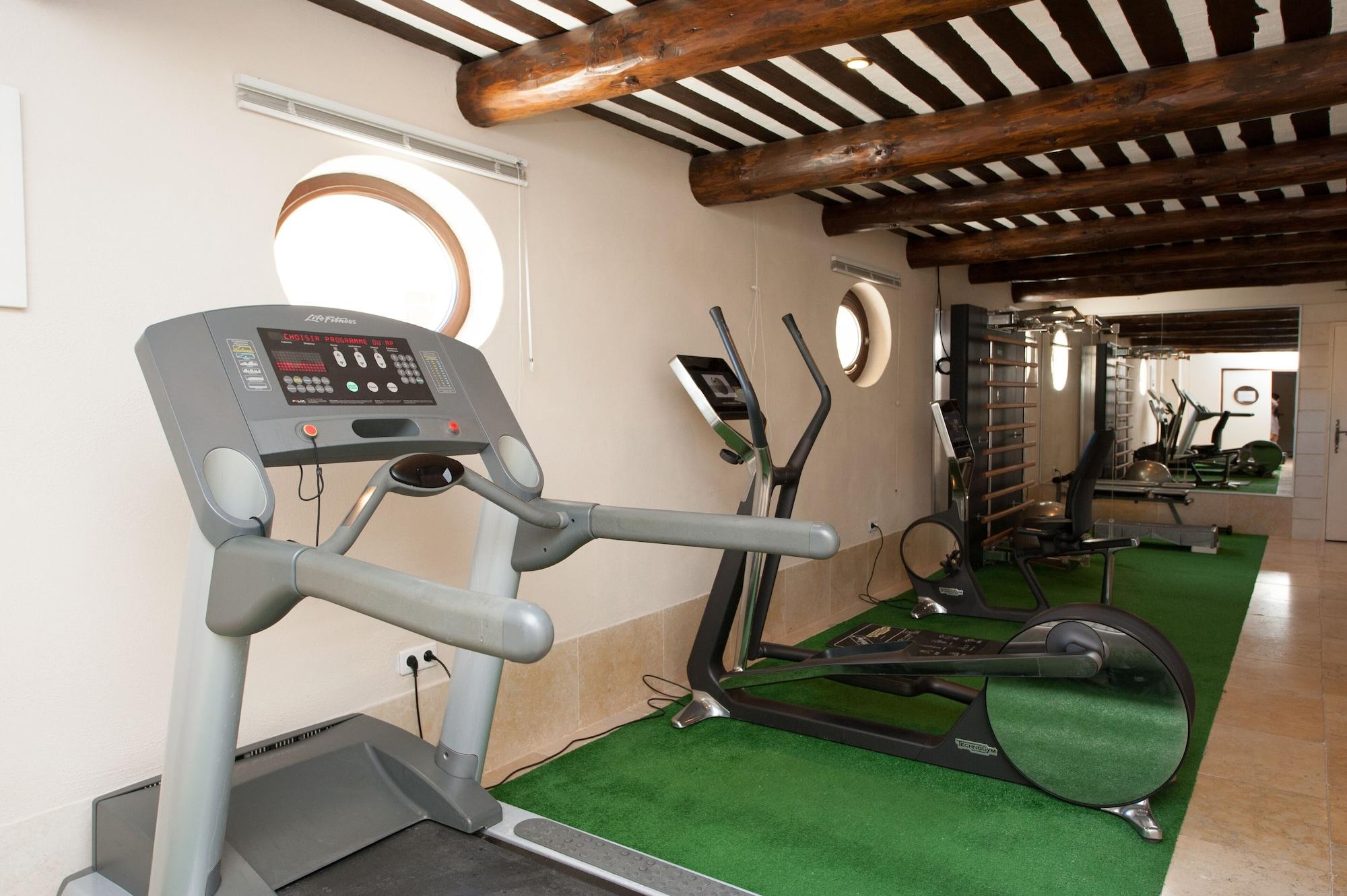 Gimnasio Auberge de Cassagne & Spa