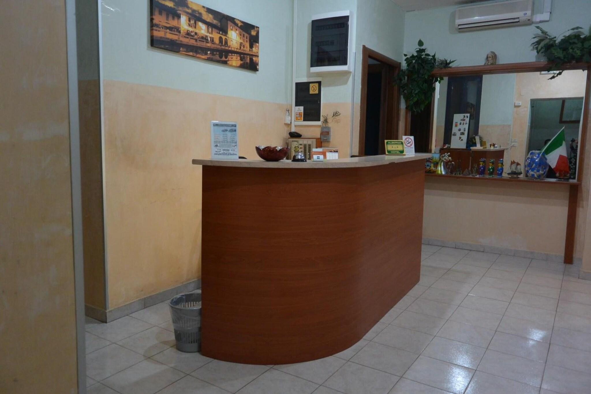 Vista Lobby Hotel Mercurio