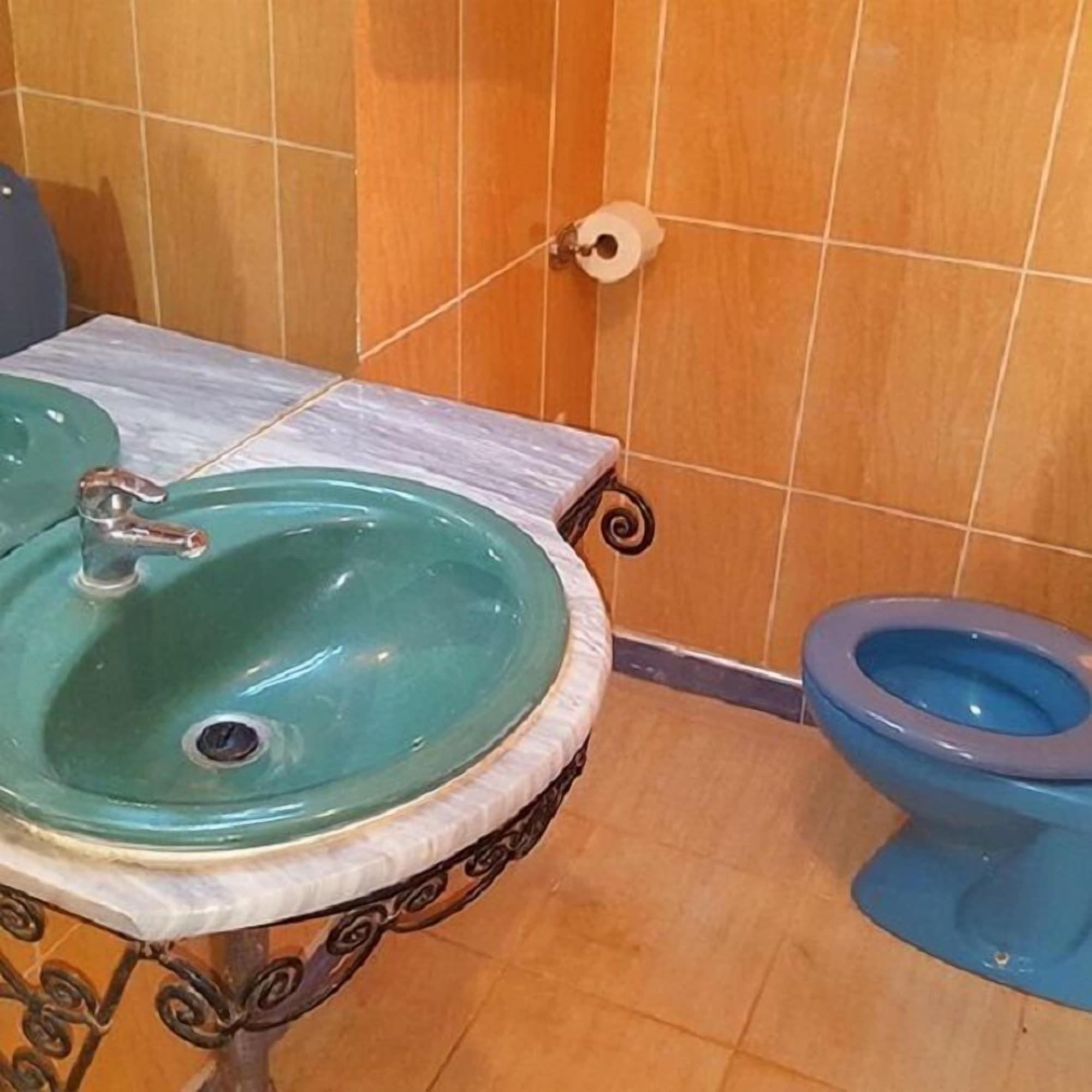 Equipamiento de Habitación Hotel Boutaghrar