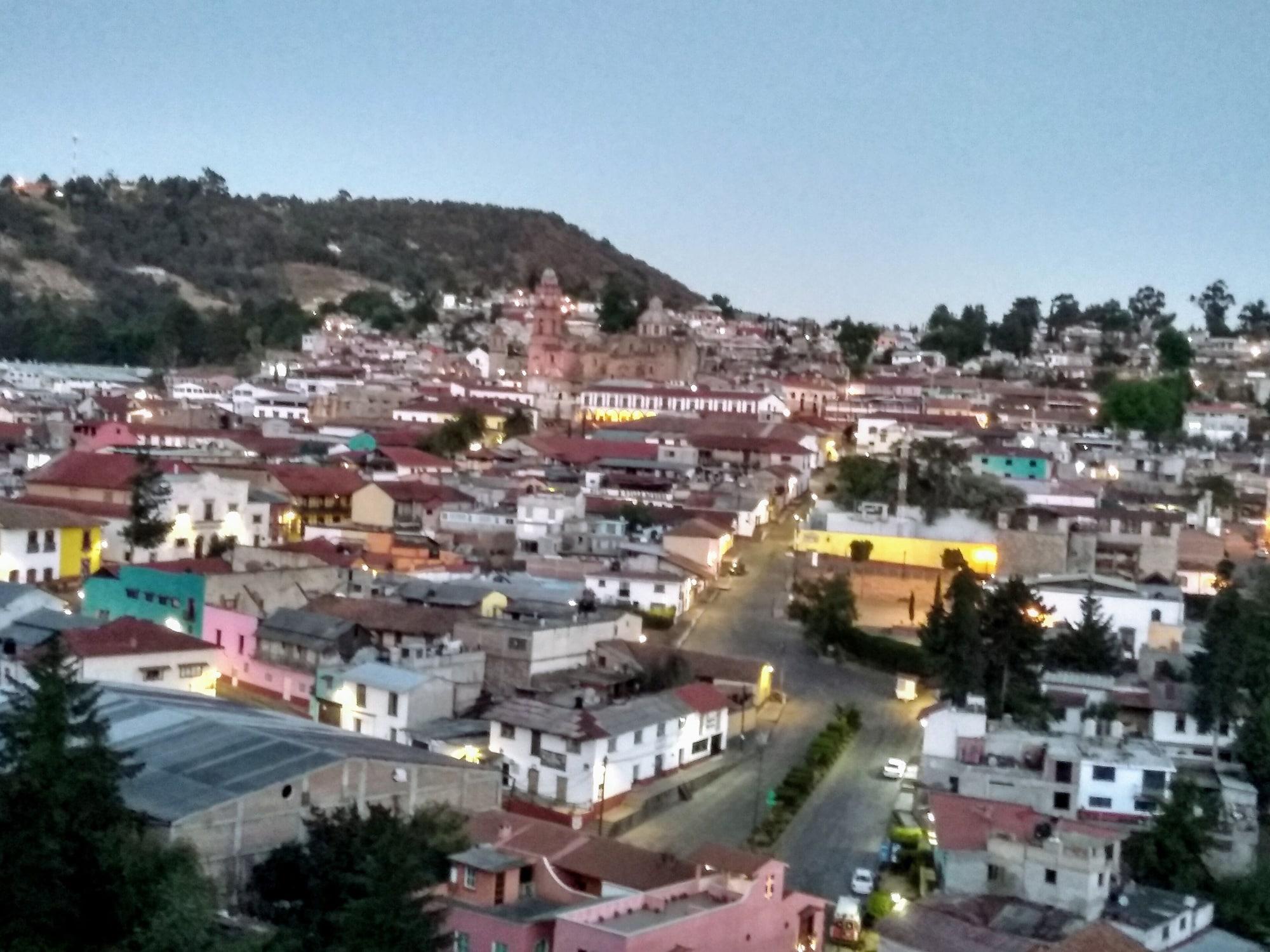 Varios Hotel and Restaurant Los Arcos