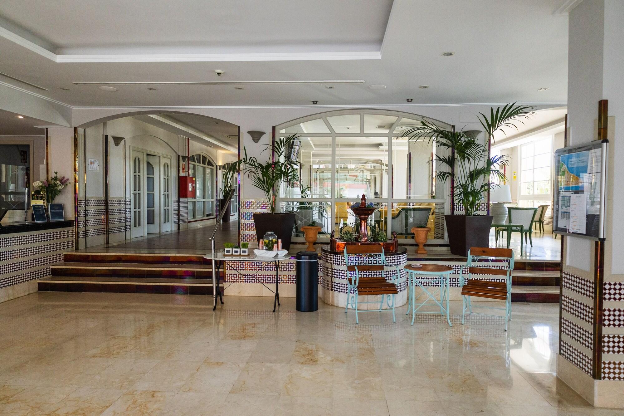 Vista Lobby Pato Amarillo