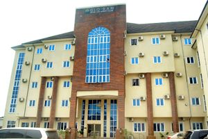 Alojamiento - Glo-ran Hotel and Event Place